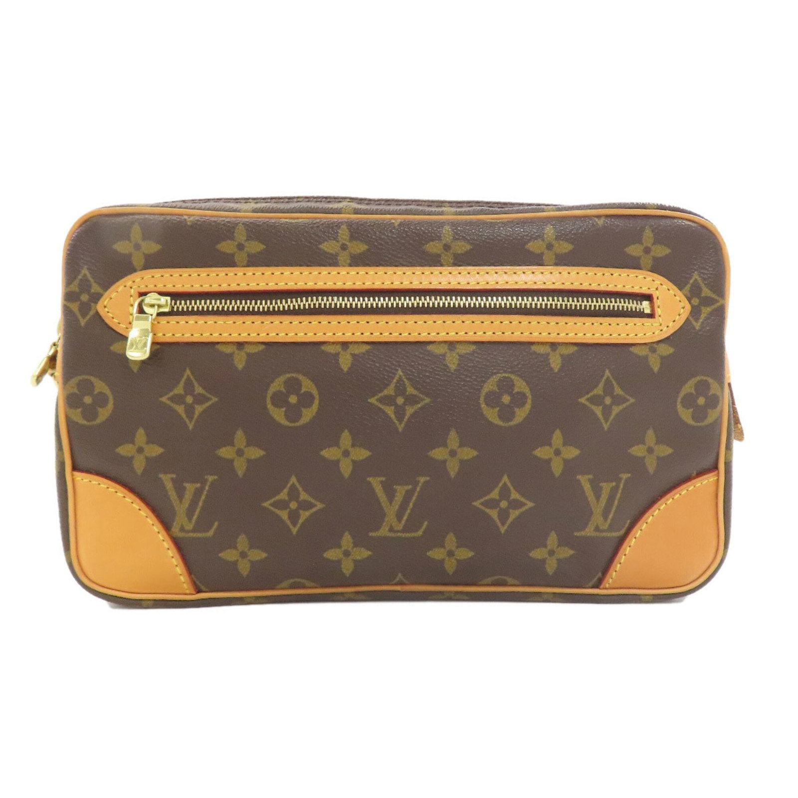 Louis Vuitton Clutch Monogram Bag: Louis Vuitton Clutch Monogram Bag Monogram pattern adorns this sleek Louis Vuitton clutch bag, crafted from high-quality materials. The classic design measures 15cm x 26cm x 4.5cm and features a timel