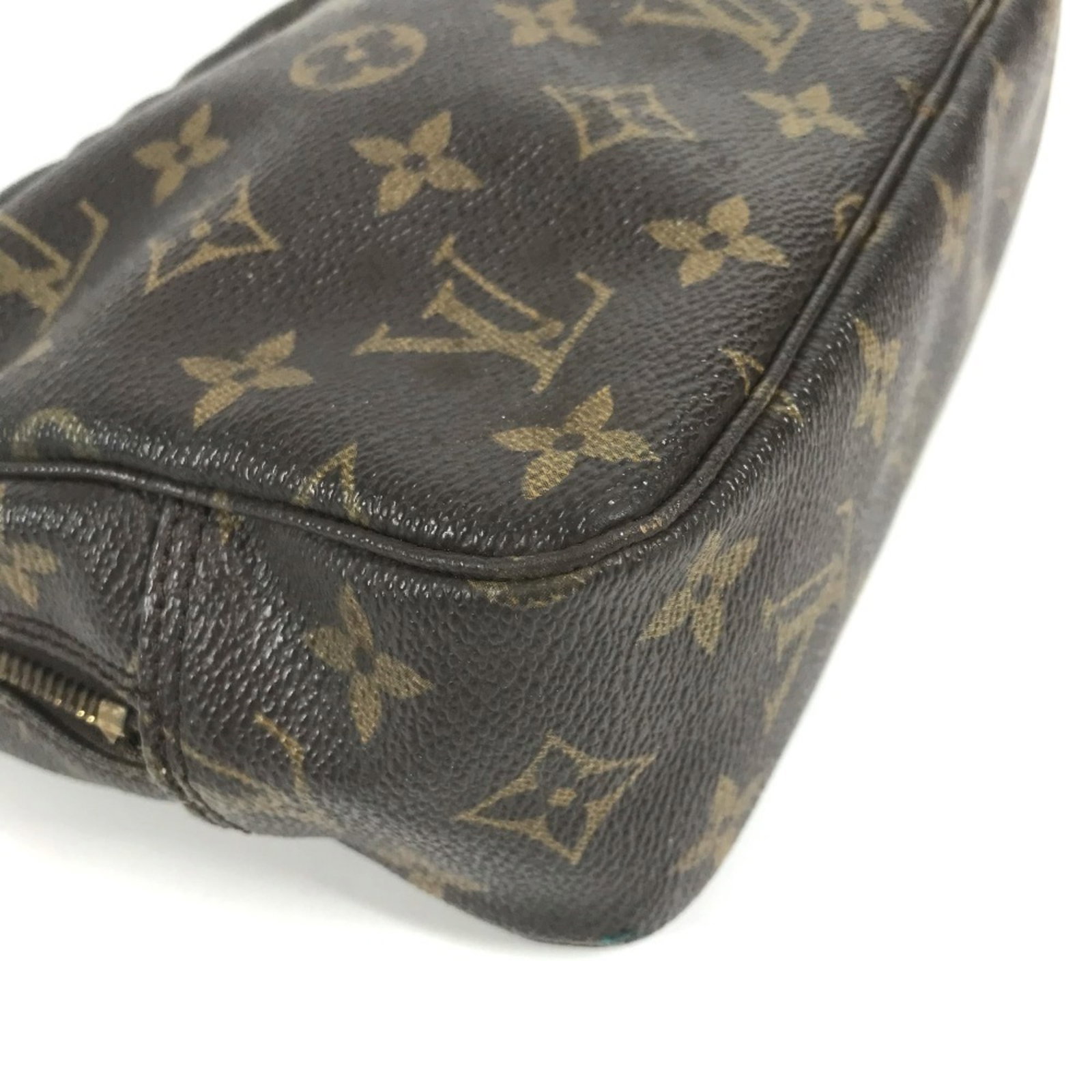 Monogram pouch by Louis Vuitton - 7