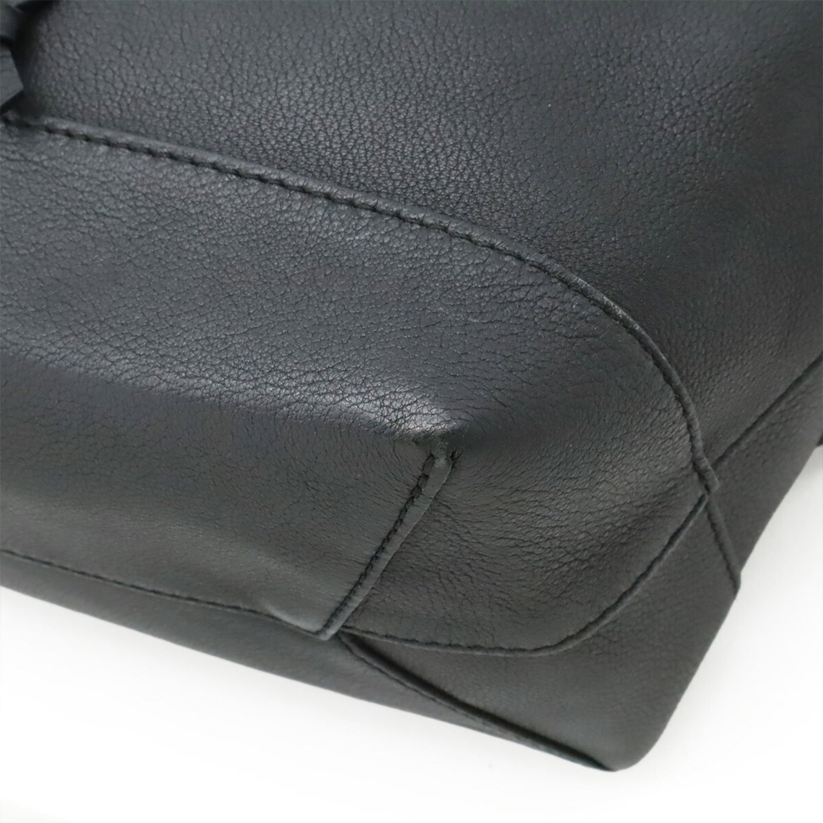 Leather Louis Vuitton Backpack - 4