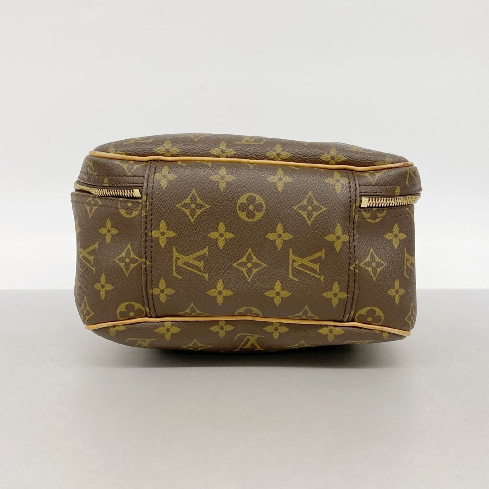 Louis Vuitton Handbag - 3