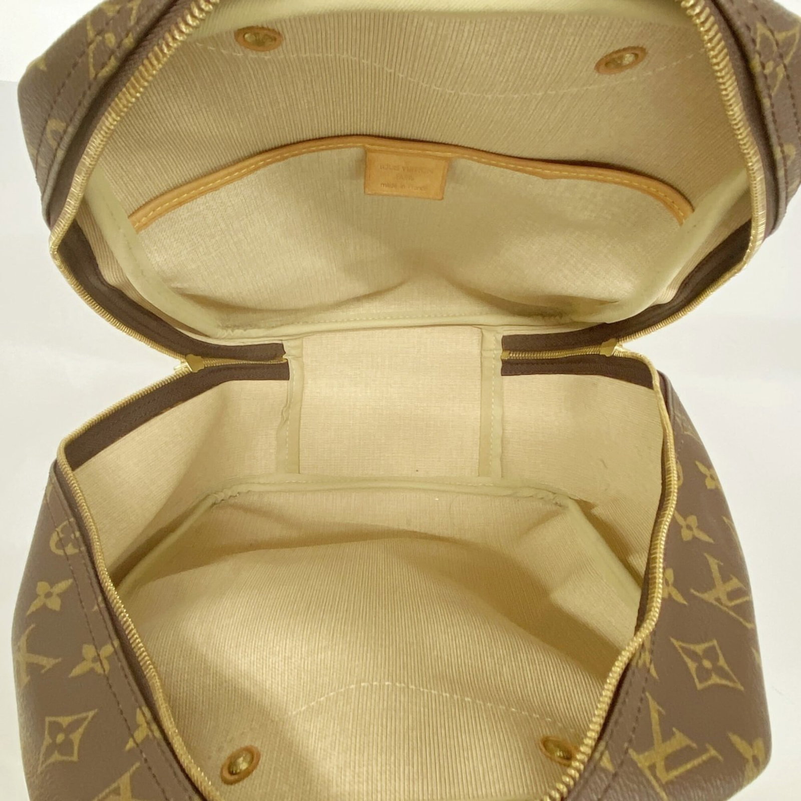 Louis Vuitton Handbag - 4