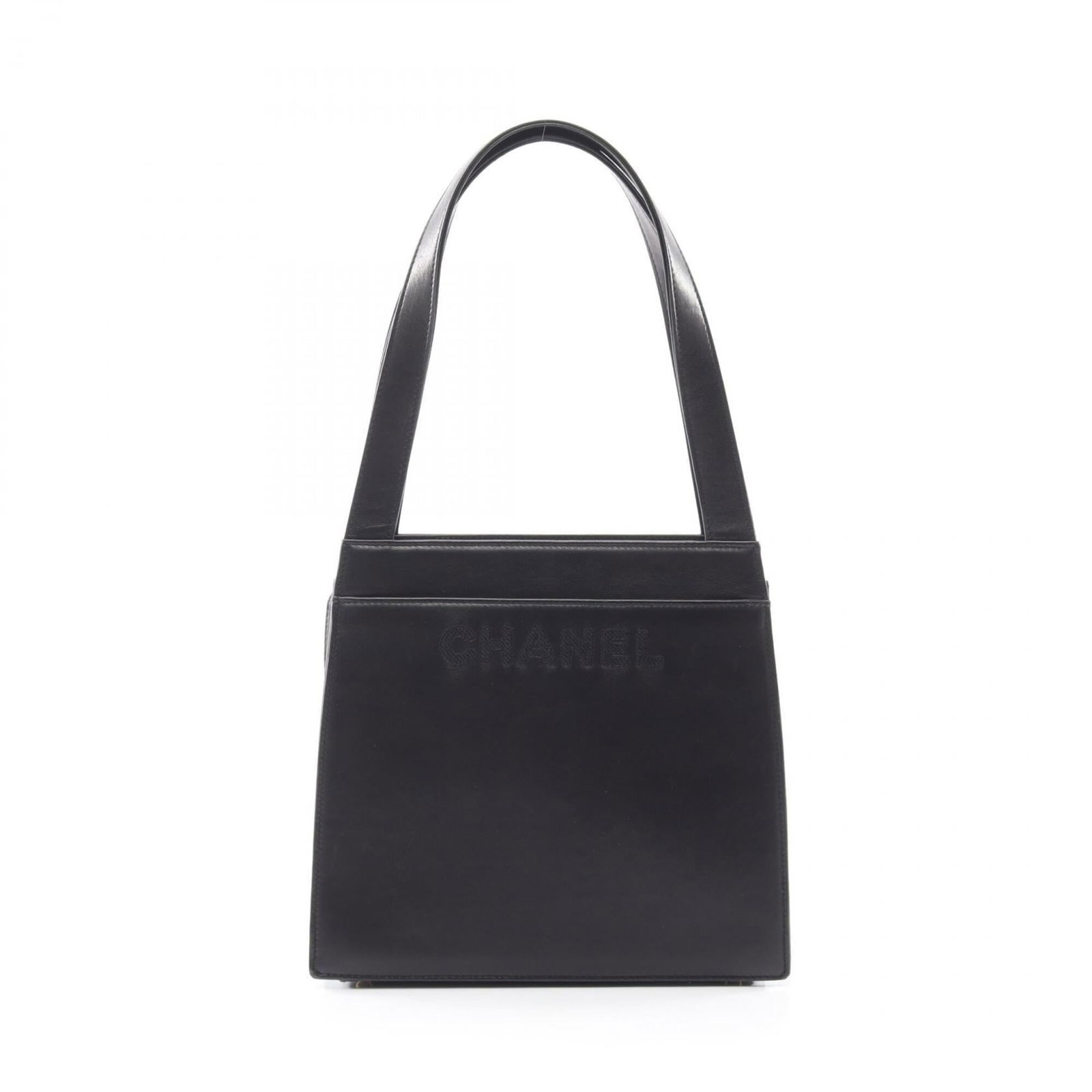 Chanel Handbag Shoulder Bag Leather: Chanel Handbag Shoulder Bag Leather The Chanel Handbag Shoulder Bag Leather boasts sleek, sophisticated design with its classic black lambskin exterior and gold hardware. Measuring 23cm x 25.5cm x 8cm