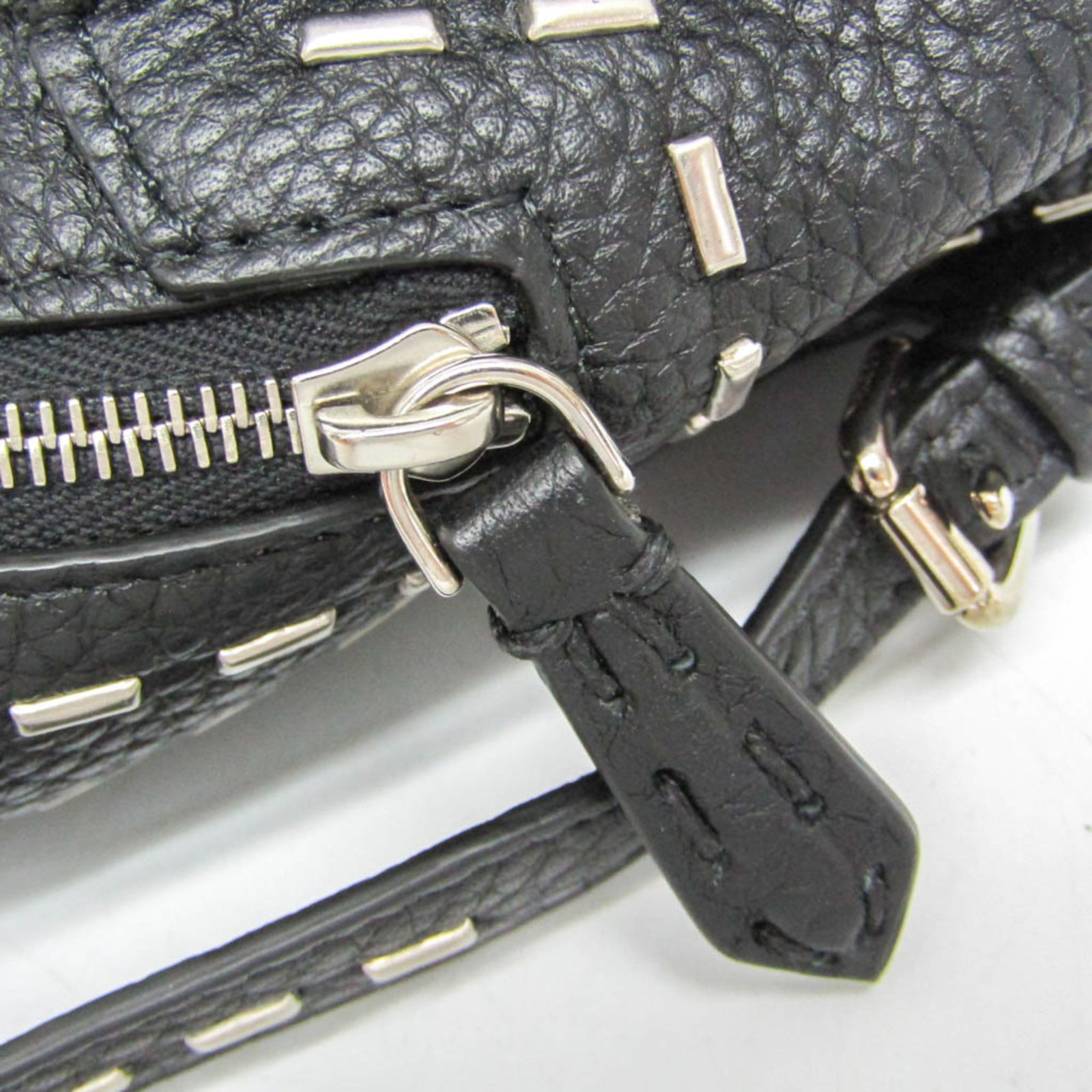 Fendi pouch leather - 6
