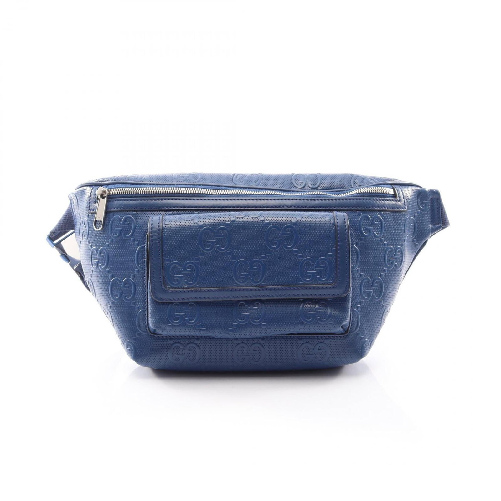 Gucci leather handbag fanny pack: Gucci leather handbag fanny pack Gucci leather fanny pack in blue, measuring 18cm x 22cm x 5cm. Made from high-quality leather, this stylish accessory combines functionality with fashion. A distinctiv