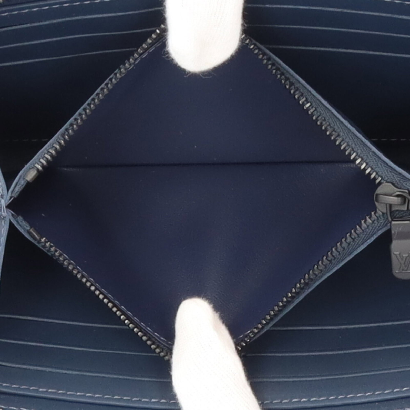 Long Wallet Bi Fold Monogram Shadow Louis Vuitton - 7