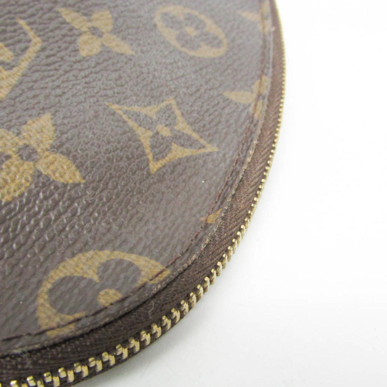 Monogram pouch by Louis Vuitton - 9