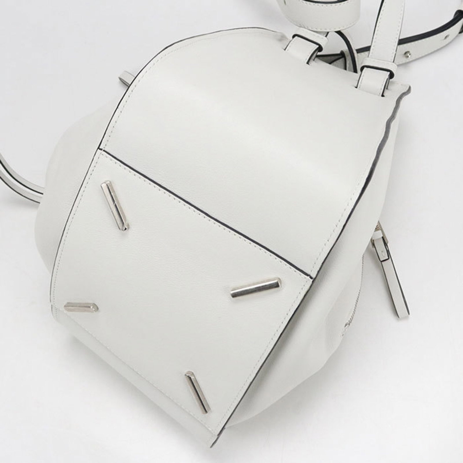 Loewe Handbag Leather - 2
