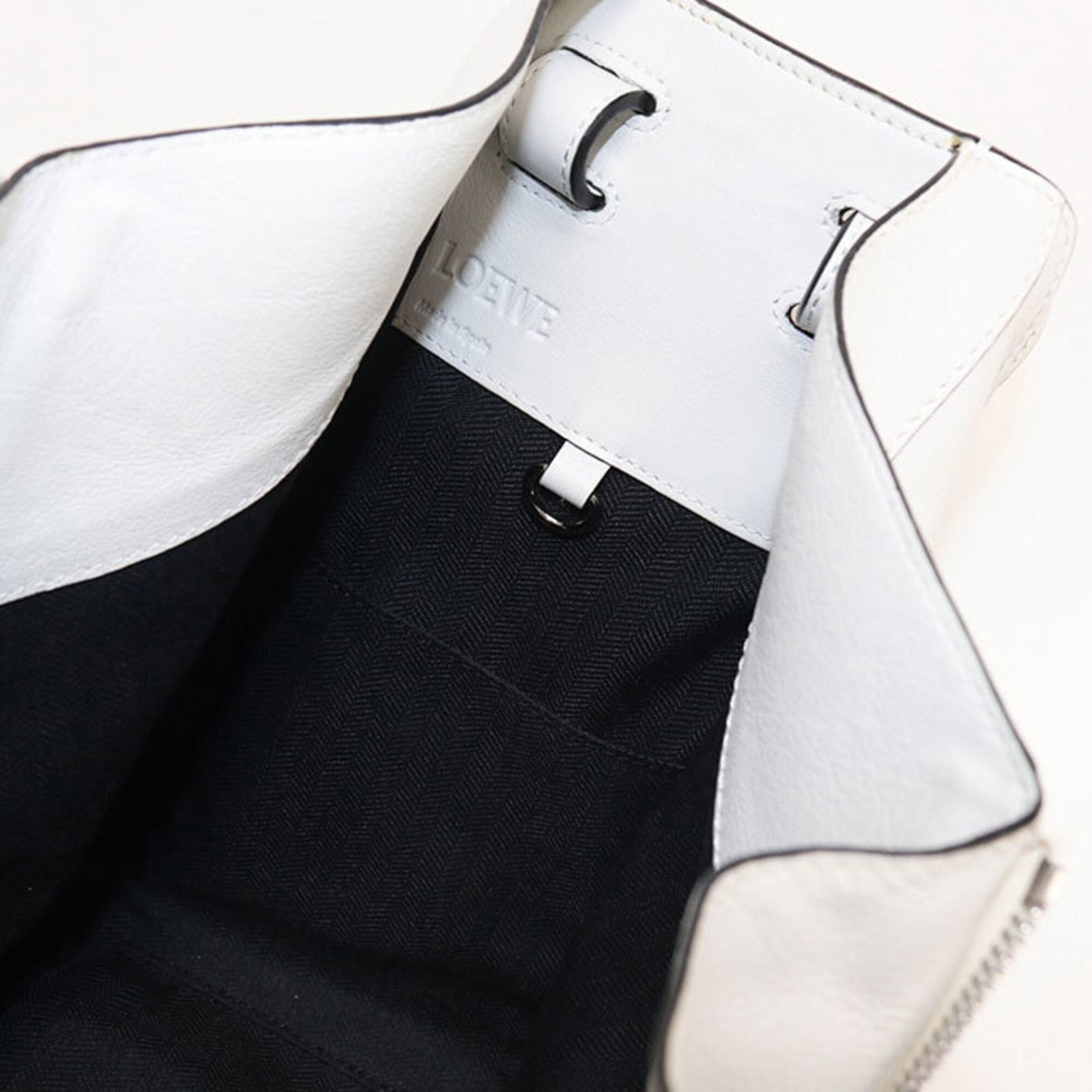 Loewe Handbag Leather - 4