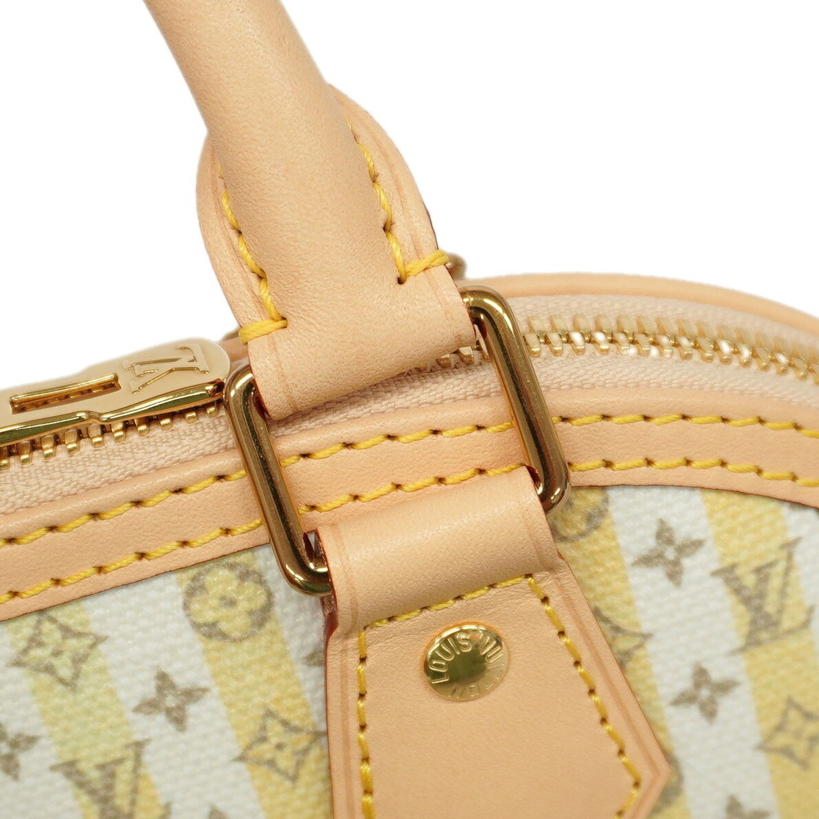Louis Vuitton Handbag - 7