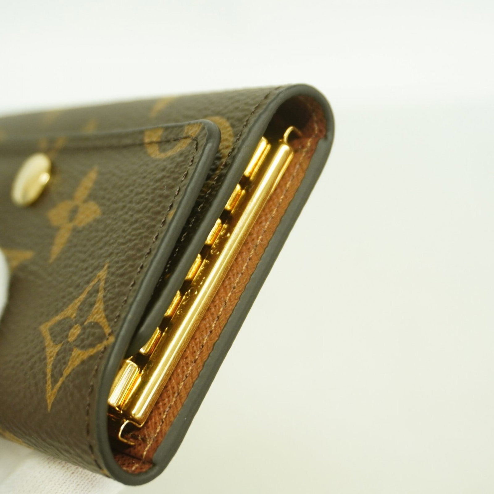 Keycase by Louis Vuitton - 6