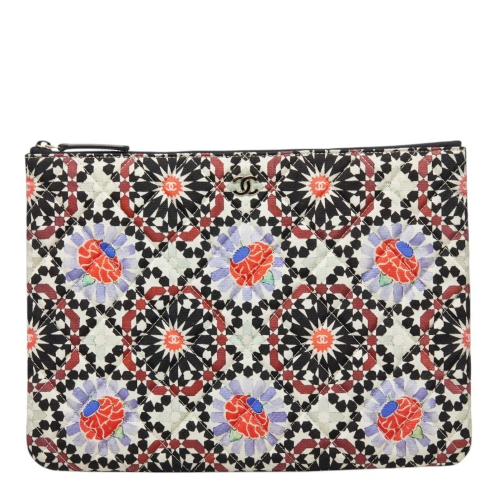 Canvas Leather Handbag Bag Chanel: Canvas Leather Handbag Bag Chanel Canvas Leather Handbag Bag Chanel - A statement piece with vibrant multi-color design, this clutch bag features lambskin leather and canvas material, showcasing a uni