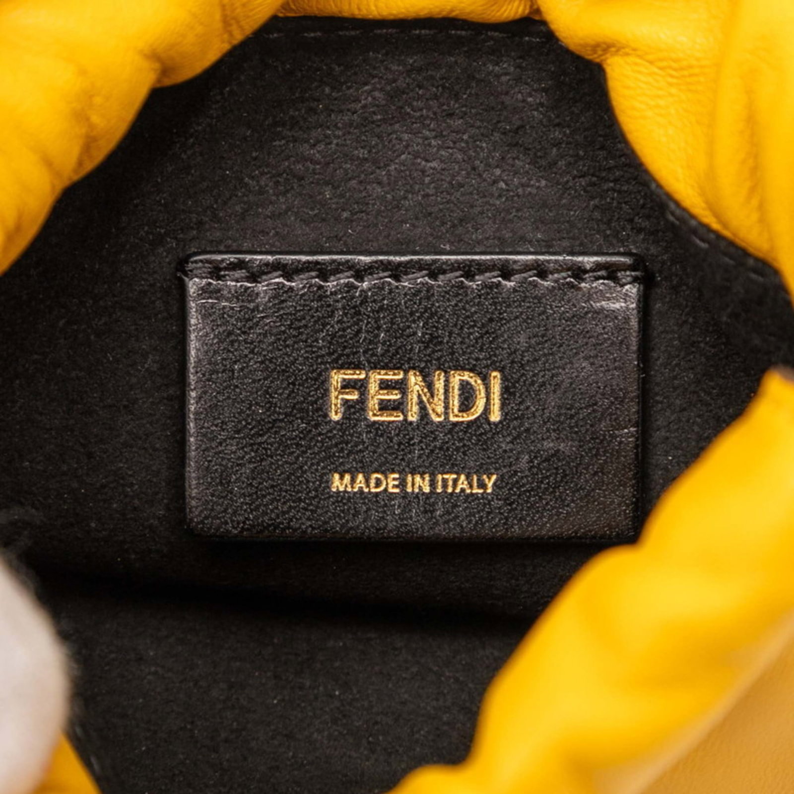 Fendi pouch leather - 5