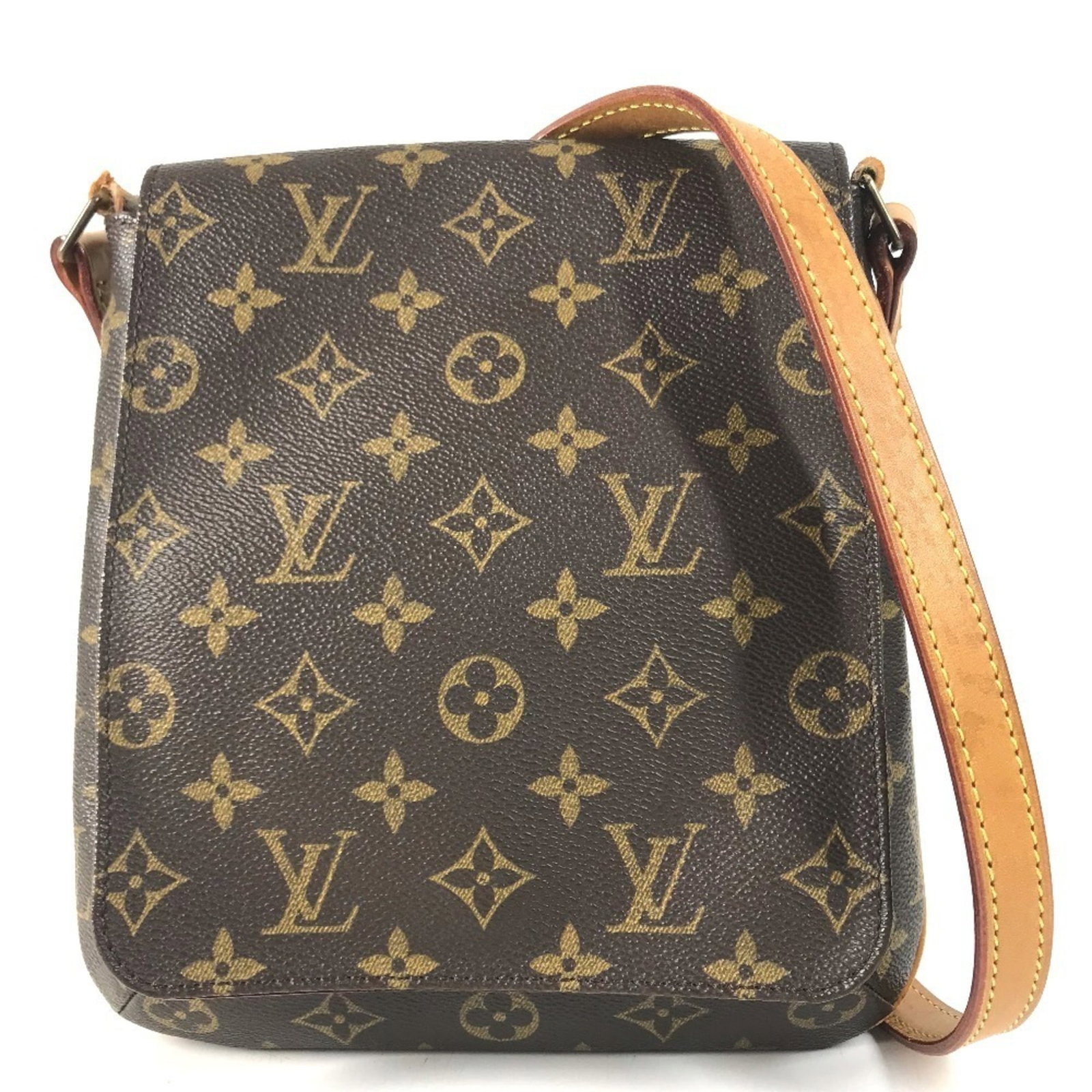 Louis Vuitton Monogram Pochette Shoulder Bag: Louis Vuitton Monogram Pochette Shoulder Bag The Louis Vuitton Monogram Pochette Shoulder Bag boasts its iconic monogram pattern in rich brown, adding a touch of timeless elegance to any outfit.