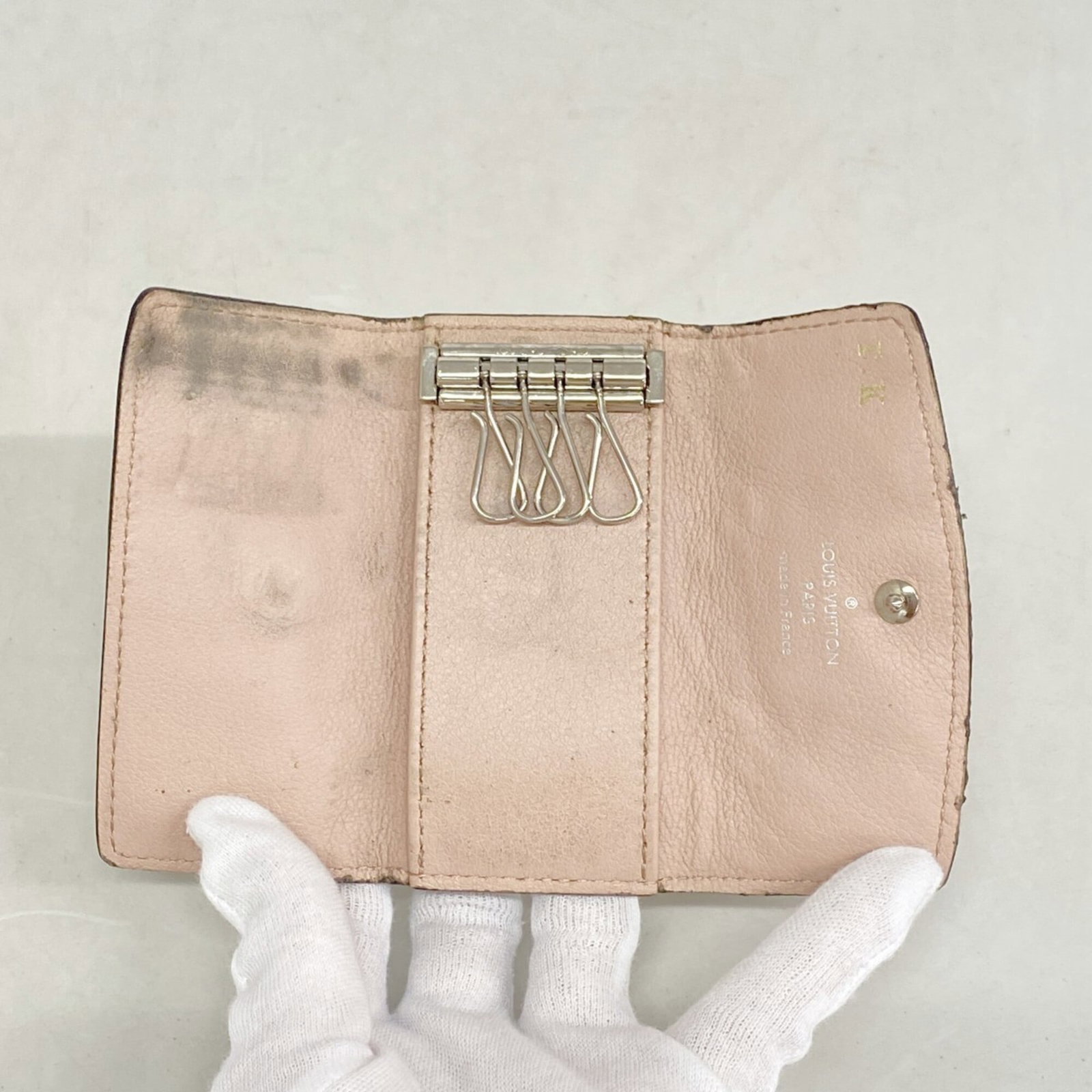 Keycase by Louis Vuitton - 3