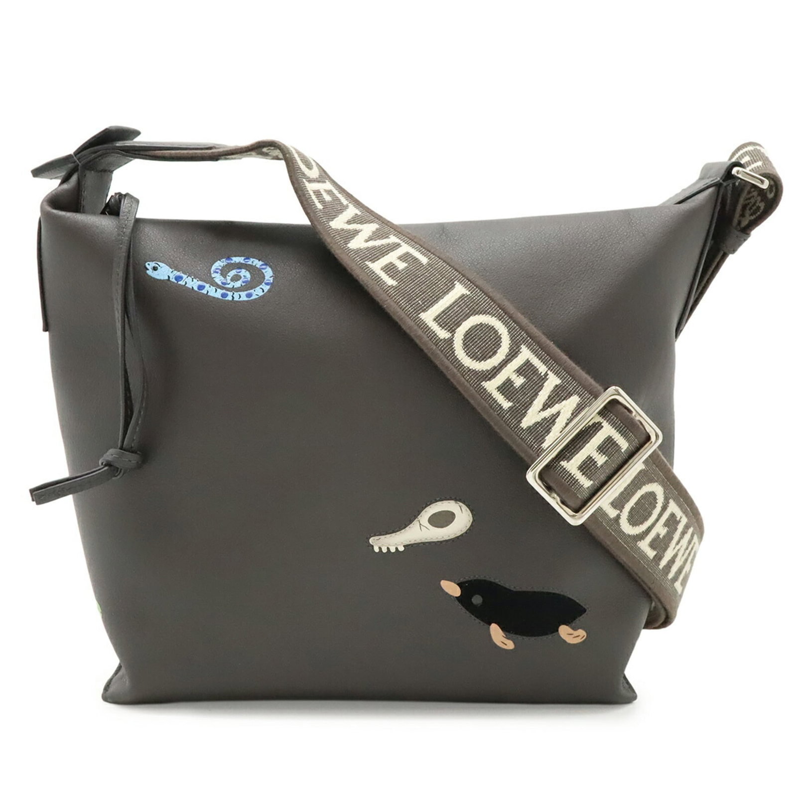 Leather shoulder bag by Loewe: Leather shoulder bag by Loewe Charcoal gray leather shoulder bag by Loewe, measuring 22.5cm x 10.5cm / 8.85'' x 4.13''. This stylish bag features high-quality leather construction and a sleek design t