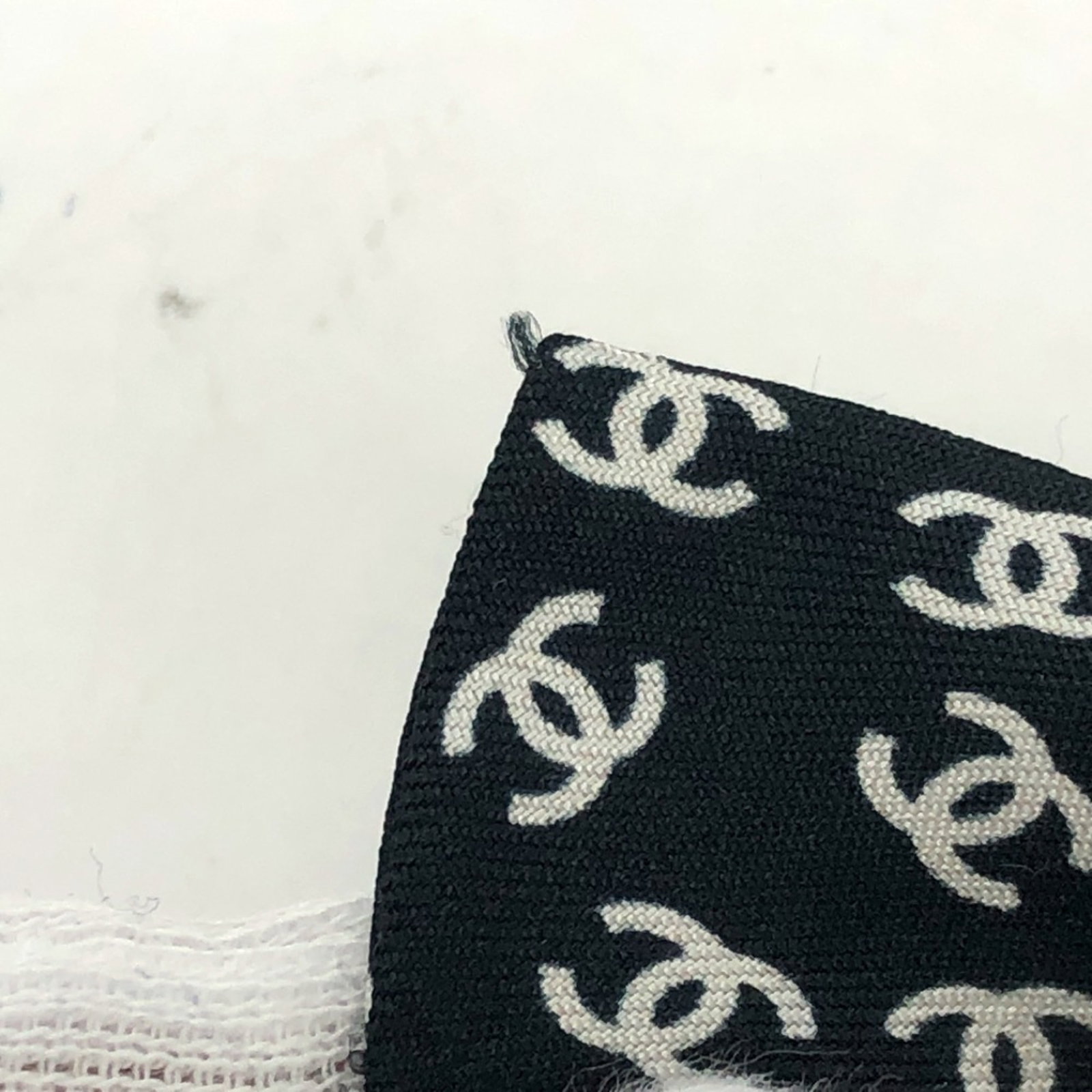 Chanel silk scrunchie - 4