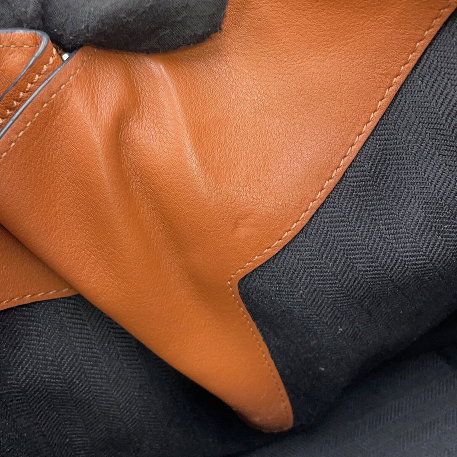 Loewe Handbag Leather - 12