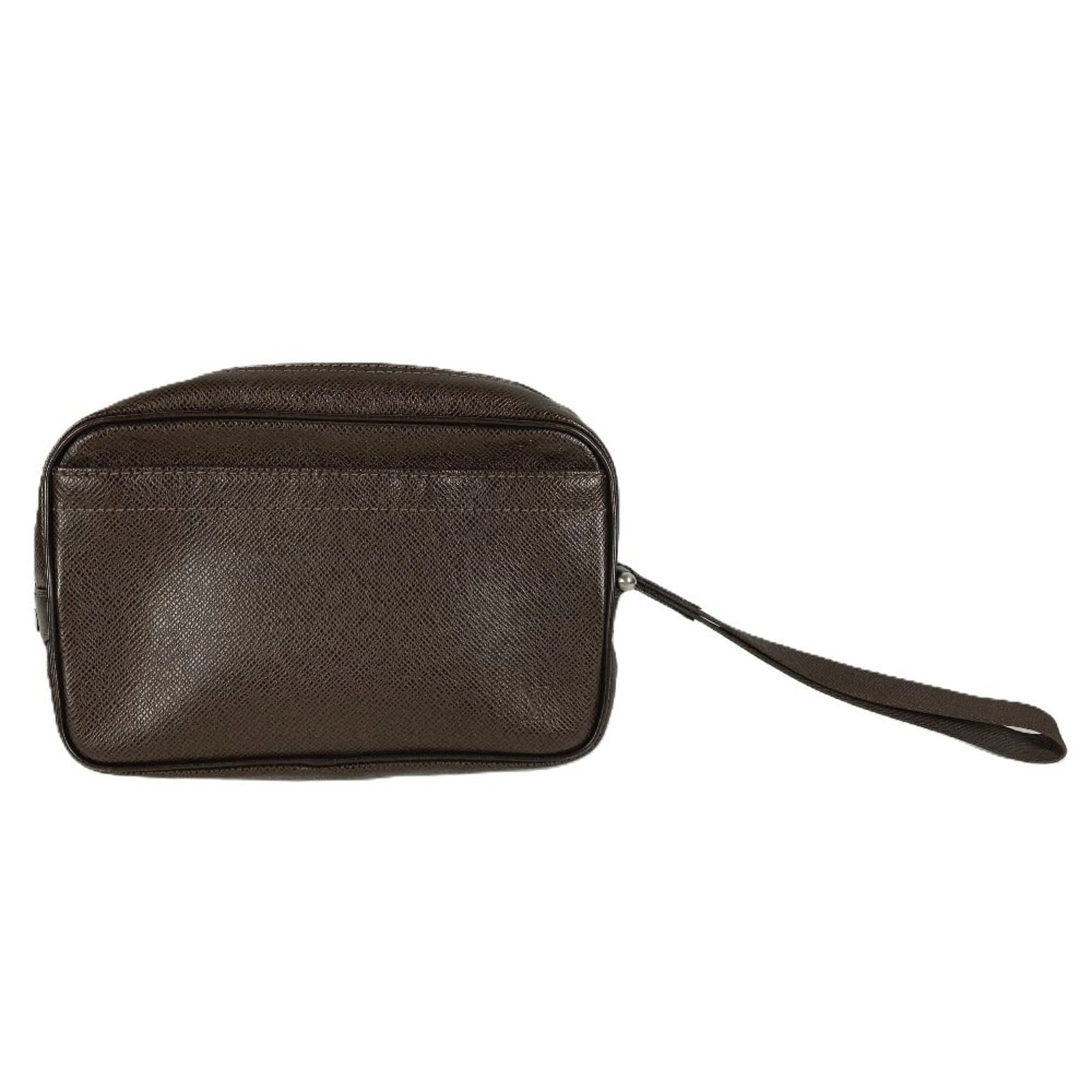 Louis Vuitton Clutch Bag Taiga Leather: Louis Vuitton Clutch Bag Taiga Leather Taiga leather gives this Louis Vuitton clutch bag its distinctive brown color, while its compact size (14cm x 22cm x 6cm) makes it perfect for a night out. The