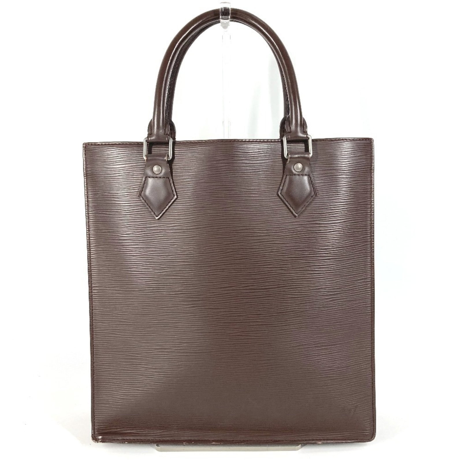 Louis Vuitton Epi Leather Tote Bag: Louis Vuitton Epi Leather Tote Bag Brown Epi Leather Tote Bag from Louis Vuitton measures 30cm x 29cm x 8.5cm, featuring the iconic Epi leather material and classic design. This stylish tote bag is ma