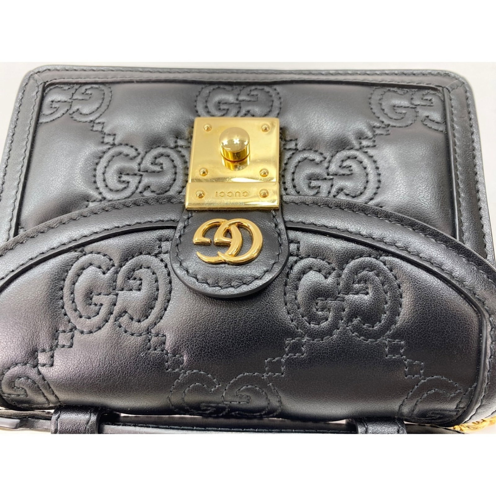 Handbag by Gucci - 10
