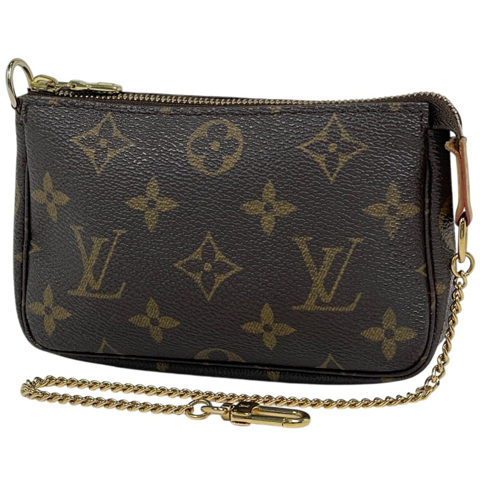 Pochette pouch monogram Louis Vuitton: Pochette pouch monogram Louis Vuitton Monogrammed in signature style, this Louis Vuitton Pochette pouch boasts the iconic monogram pattern in rich brown hues. Measuring just 9cm x 14.5cm x 3cm, it's a