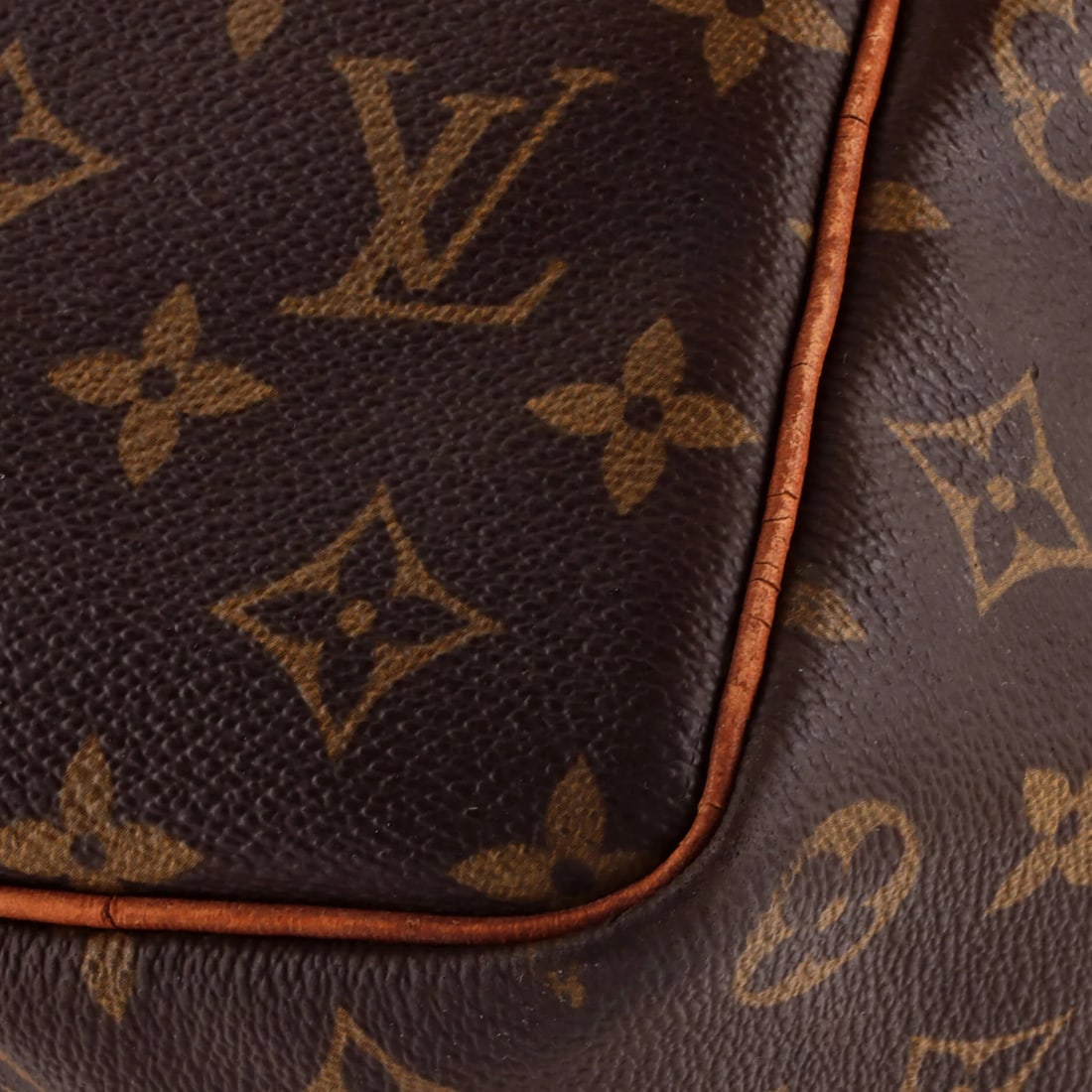 Louis Vuitton Monogram Canvas Keepall Bag - 8