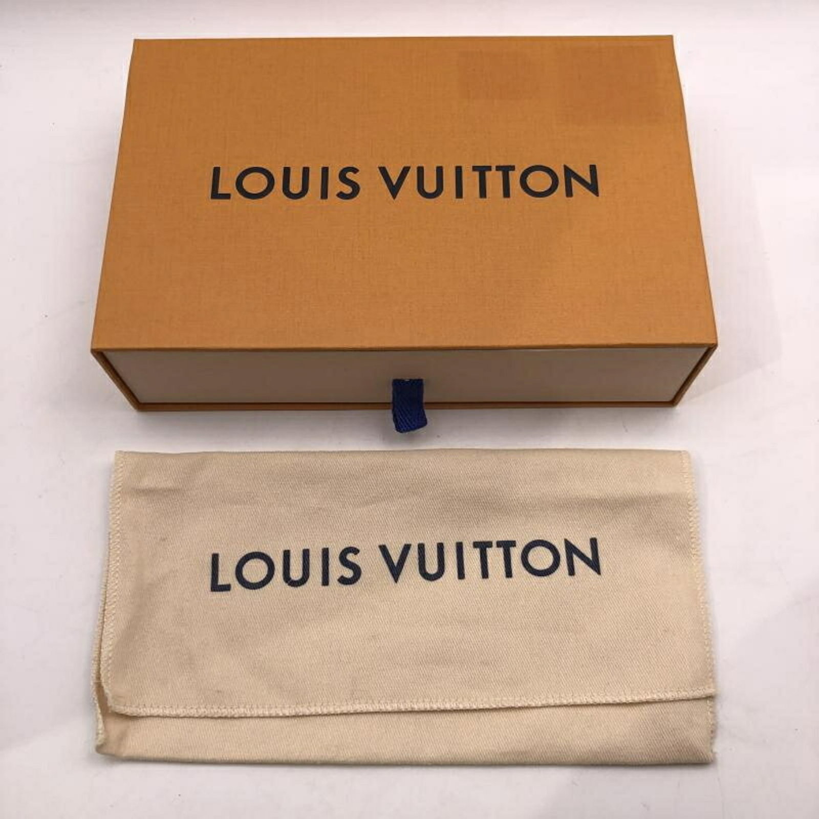 Monogram Eclipse Bi Fold Wallet Vuitton Louis - 10