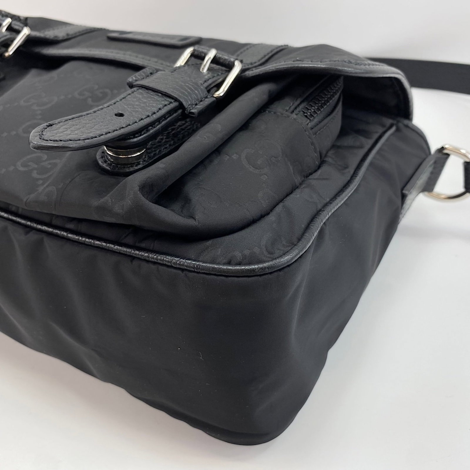 Shoulder Bag Gucci - 8