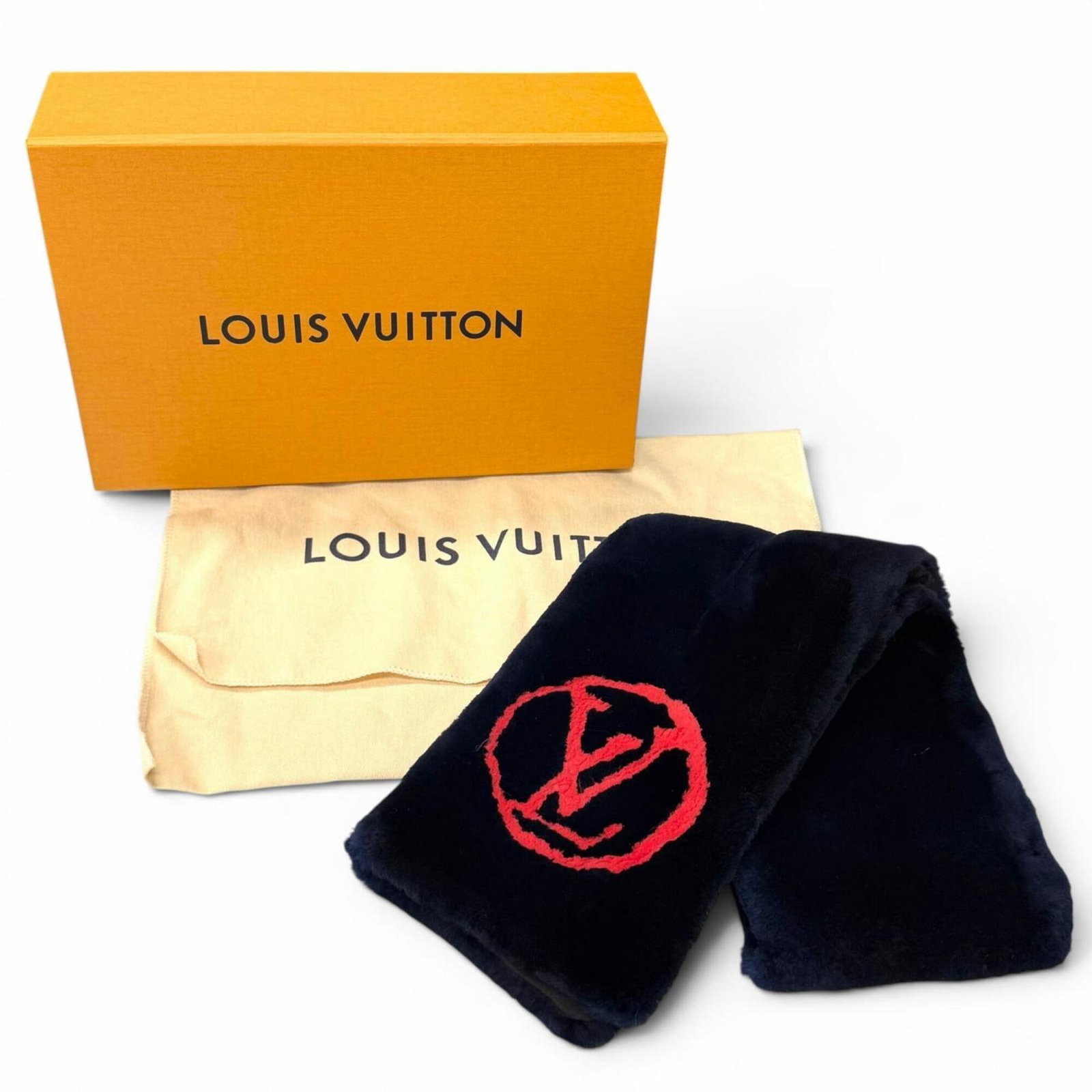 Vuitton Stole Silk - 2