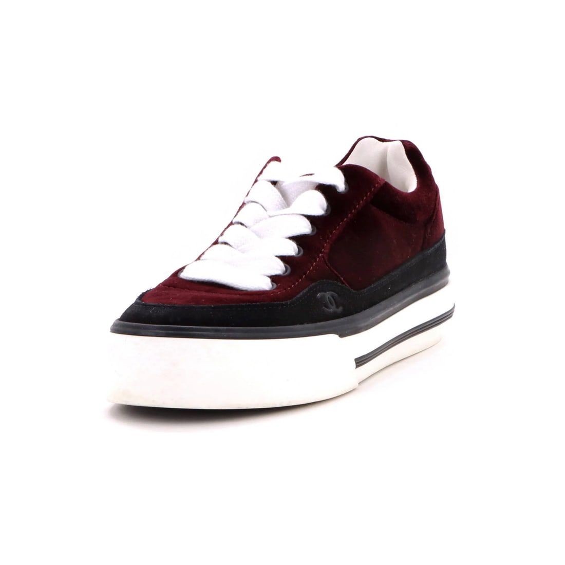 Chanel Women's Giant CC Low-Top Sneakers Velvet: Chanel Women's Giant CC Low-Top Sneakers Velvet Burgundy velvet details add a touch of luxury to these sleek low-top sneakers from Chanel. Featuring a classic design with minor imperfections, such as