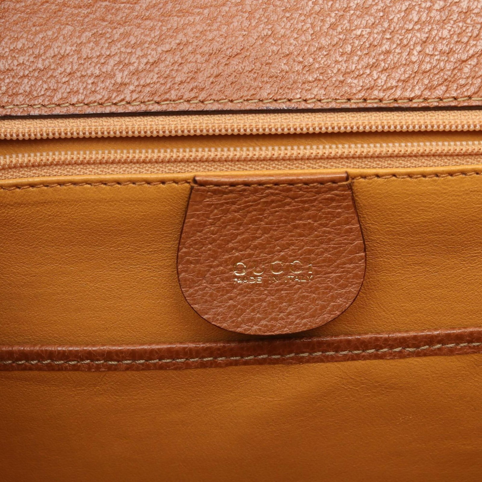 Gucci Handbag Leather - 4