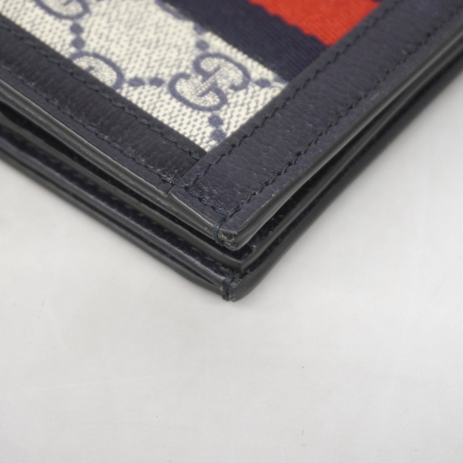 PVC bi-fold wallet - 6
