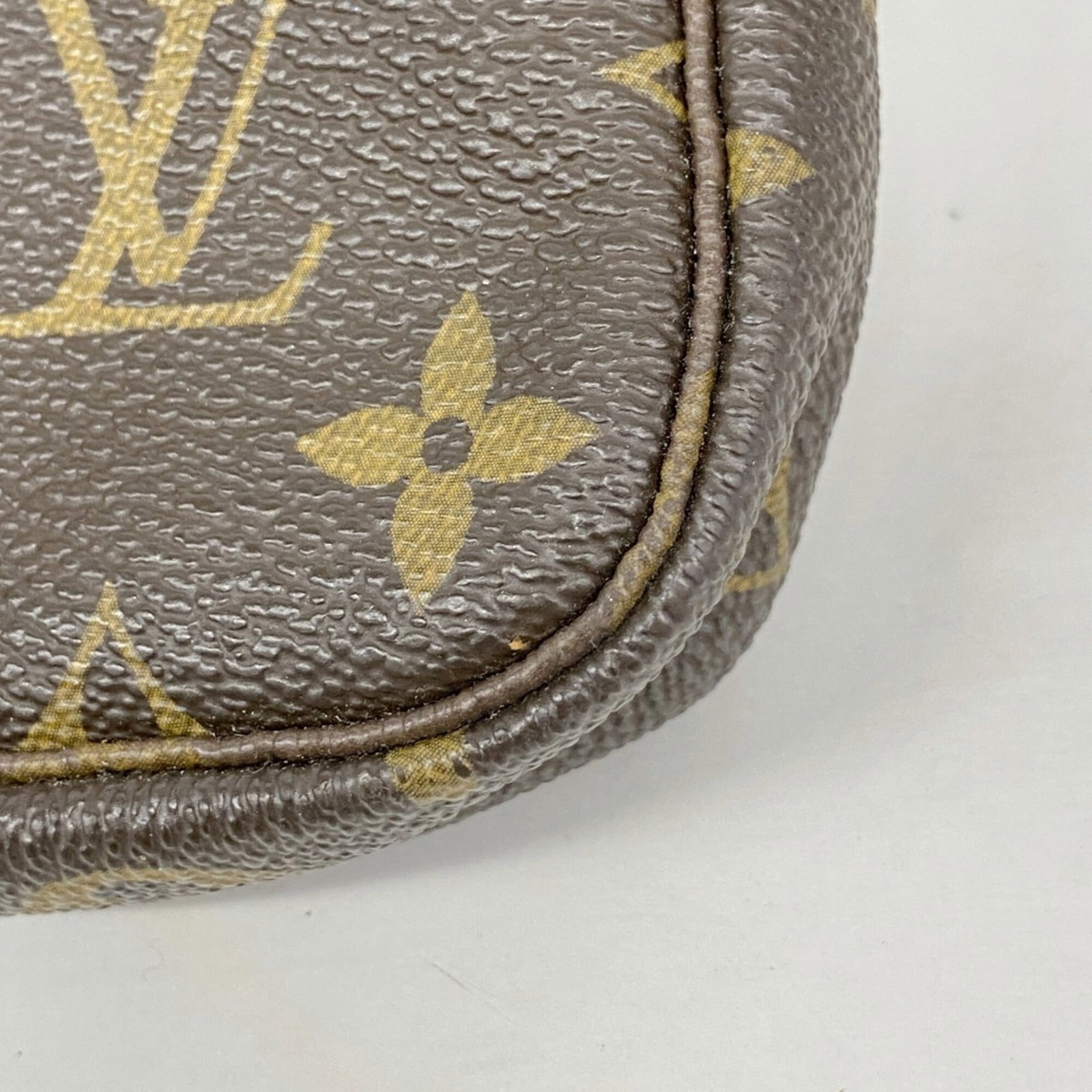 Vuitton Pouch Louis - 6