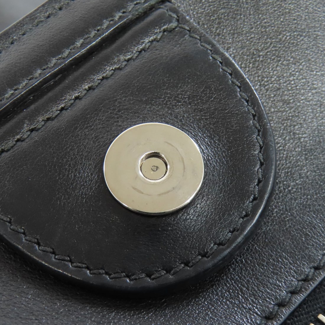 Miumiu Logo Studs Tote Bag Leather - 10