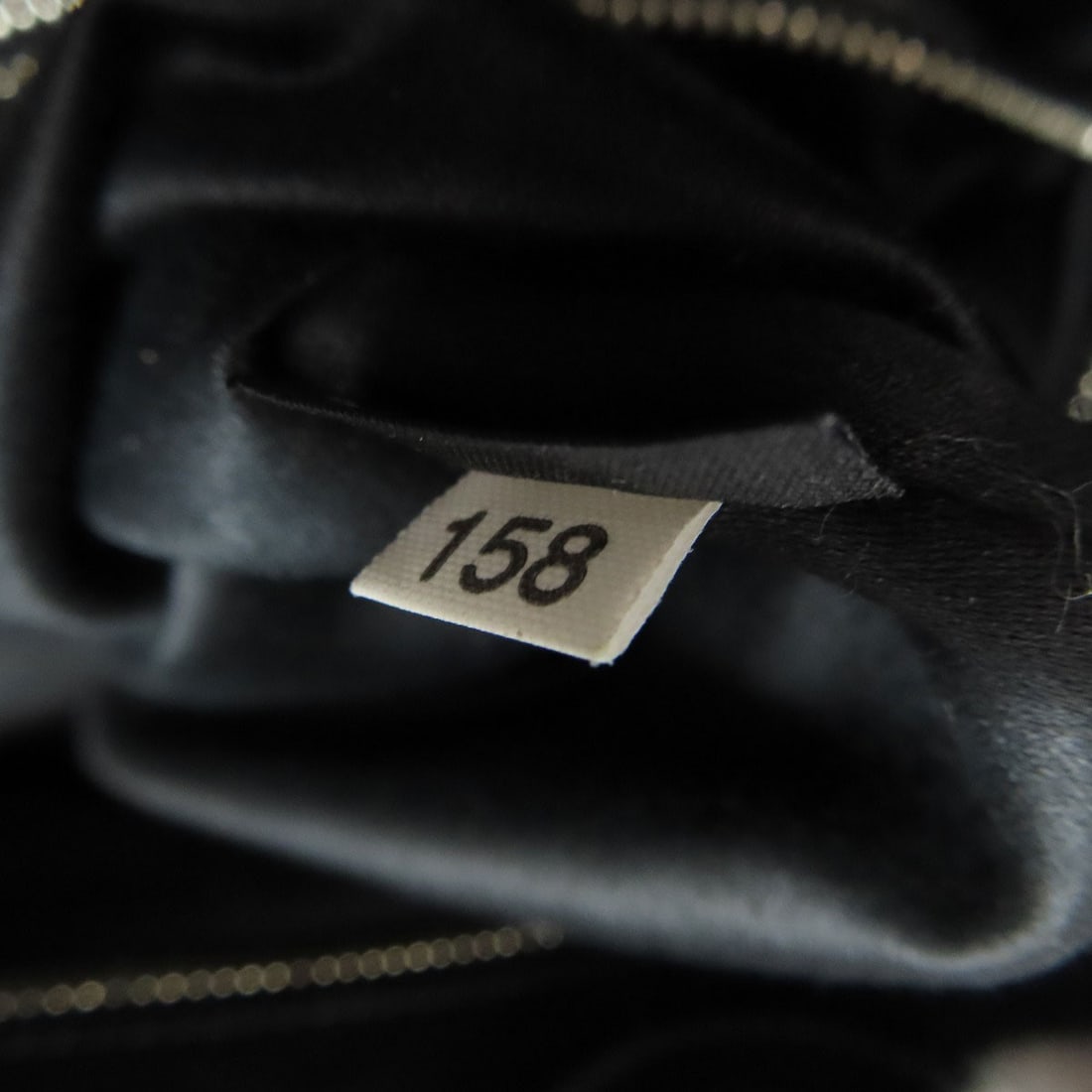 Miumiu Logo Studs Tote Bag Leather - 8