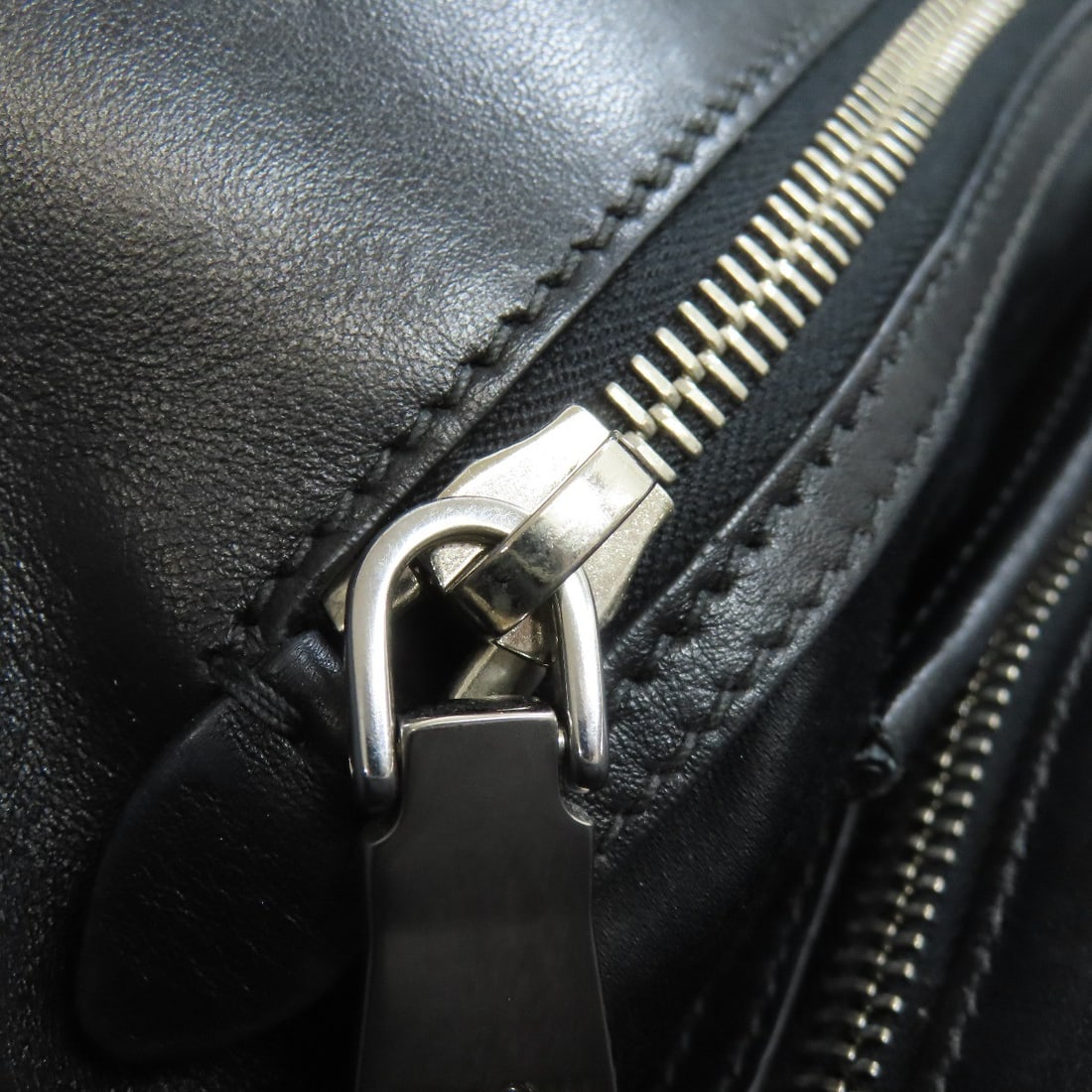Miumiu Logo Studs Tote Bag Leather - 9