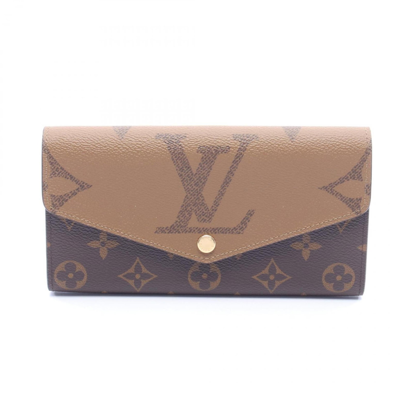 Louis Vuitton Long Wallet (Bi-Fold) Coated Canvas Monogram Reverse Pvc: Louis Vuitton Long Wallet (Bi-Fold) Coated Canvas Monogram Reverse Pvc Coated canvas, Monogram Reverse, and PVC materials come together in the Louis Vuitton Long Wallet (Bi-Fold), featuring a distinct