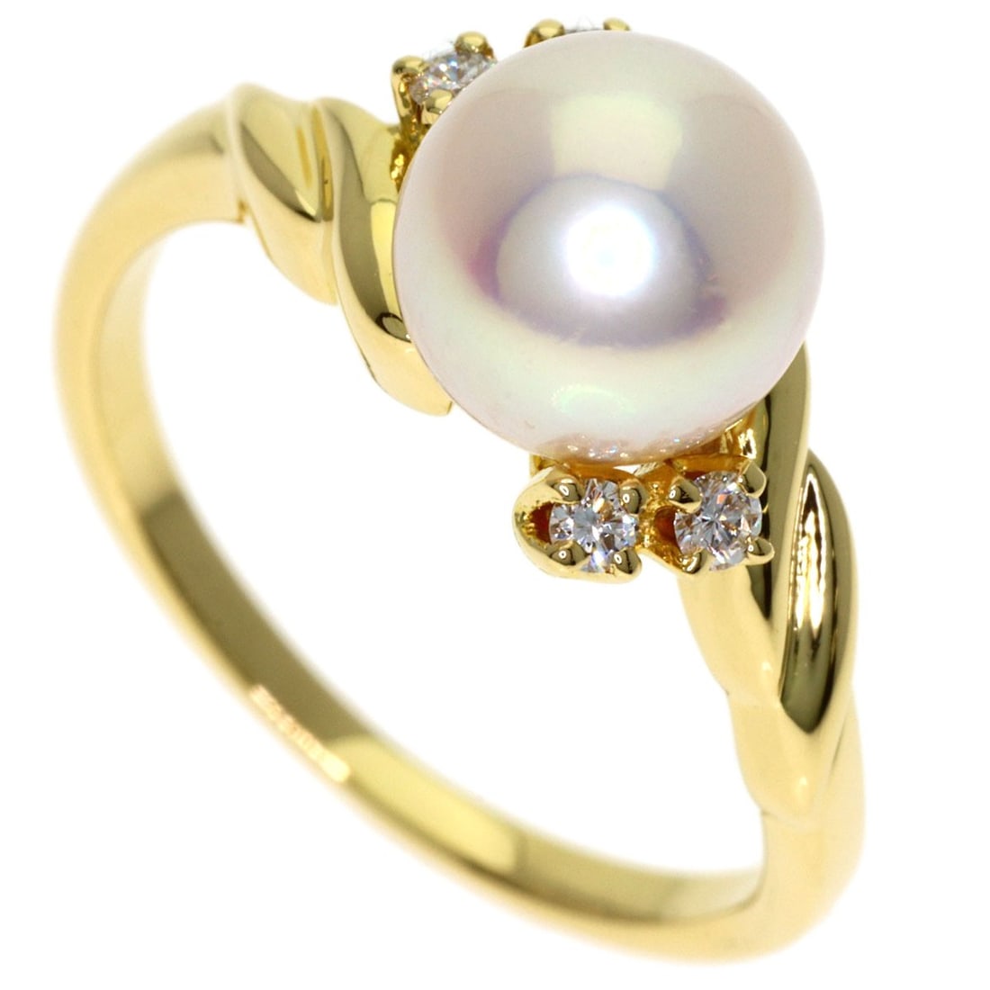 K18 Yellow Gold Mikimoto Pearl Diamond Ring: K18 Yellow Gold Mikimoto Pearl Diamond Ring K18 Yellow Gold Mikimoto Pearl Diamond Ring boasts a striking combination of gold metal and a high-quality pearl, set in a luxurious ring design. This