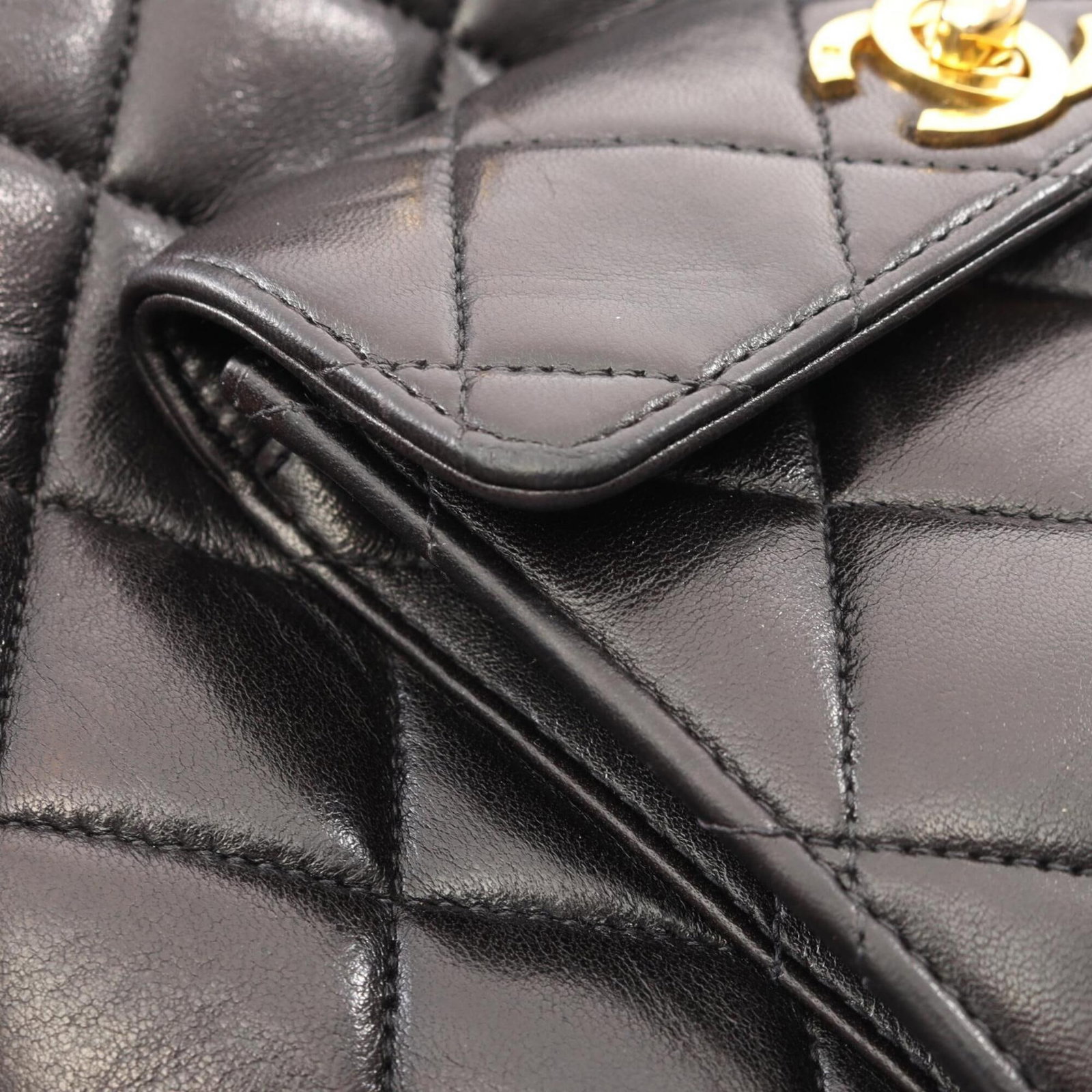 Chanel leather backpack - 11