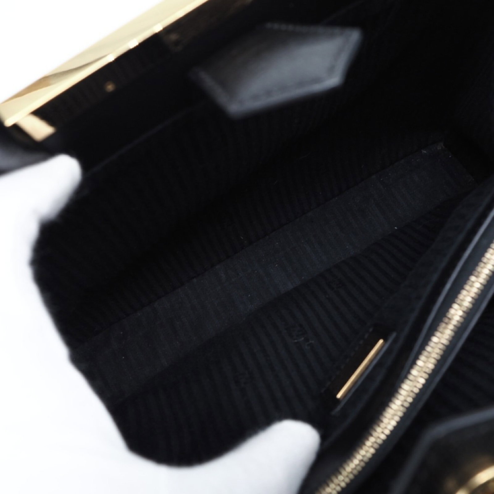 Fendi Handbag Leather - 14