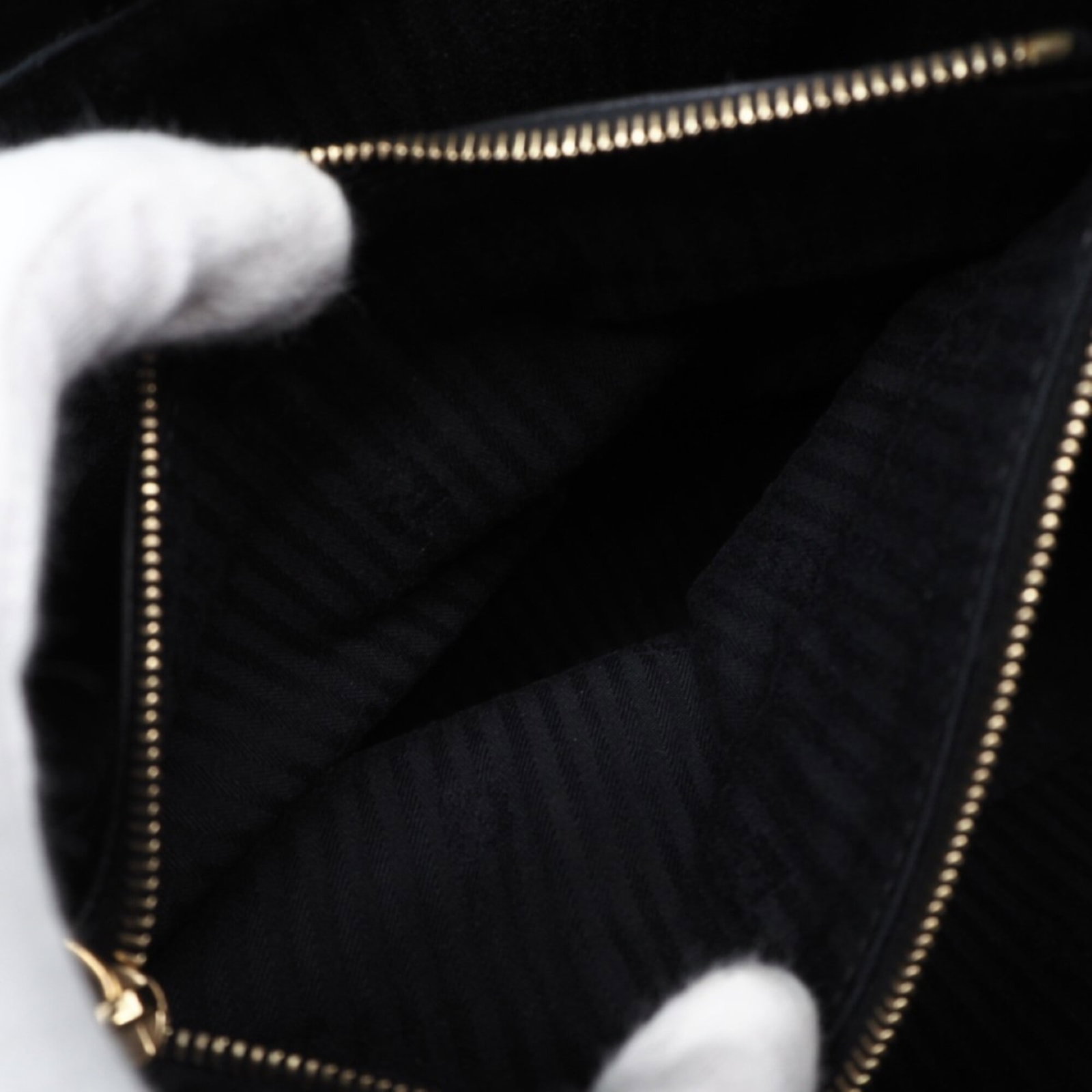 Fendi Handbag Leather - 15