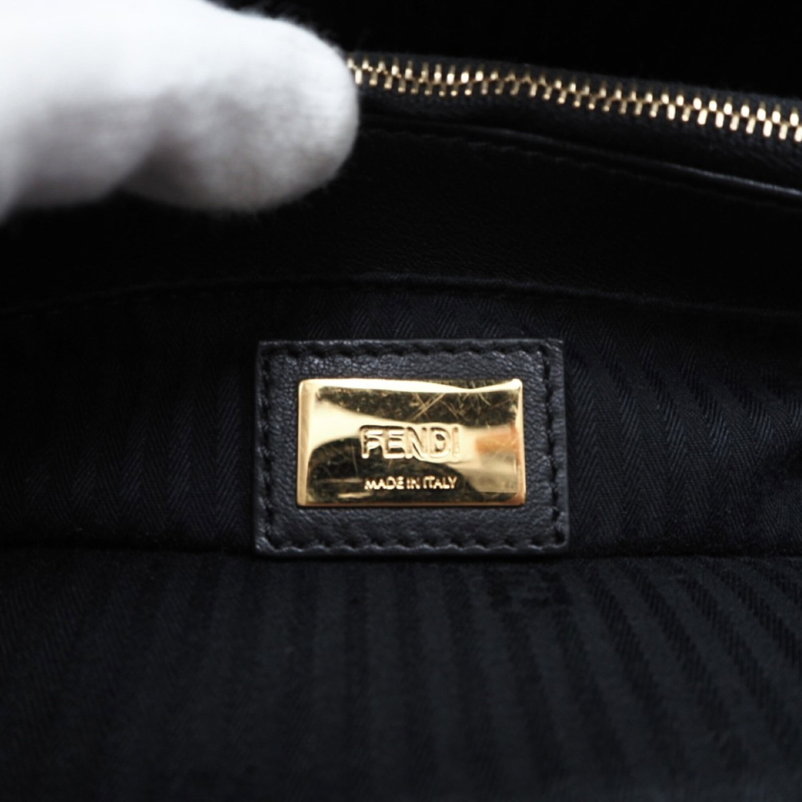 Fendi Handbag Leather - 16