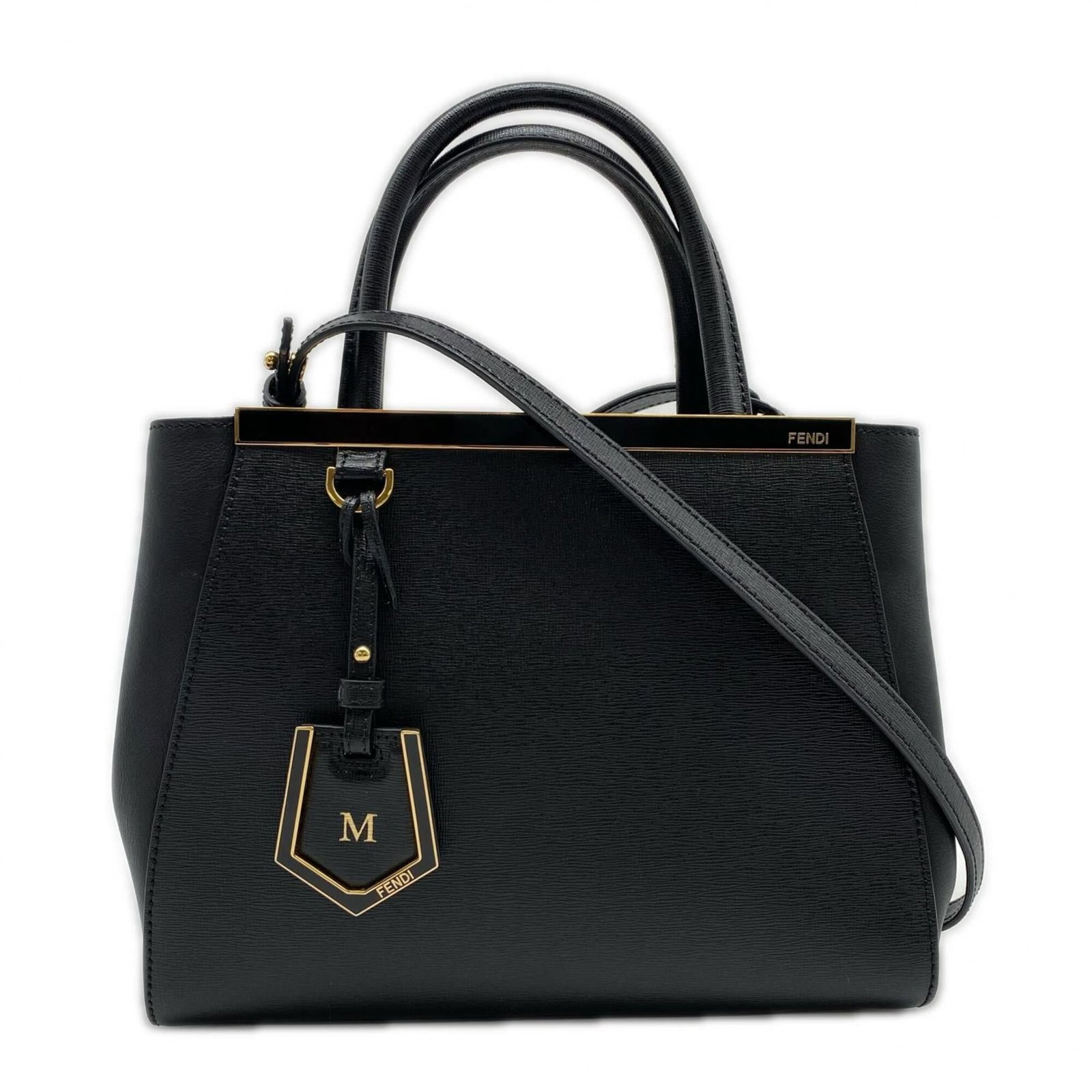 Fendi Handbag Leather: Fendi Handbag Leather Black Fendi Handbag Leather measures 20cm x 26cm x 9.5cm, featuring a 31cm long handle and 123cm strap length. The bag's sleek design makes it a stylish accessory for everyday us