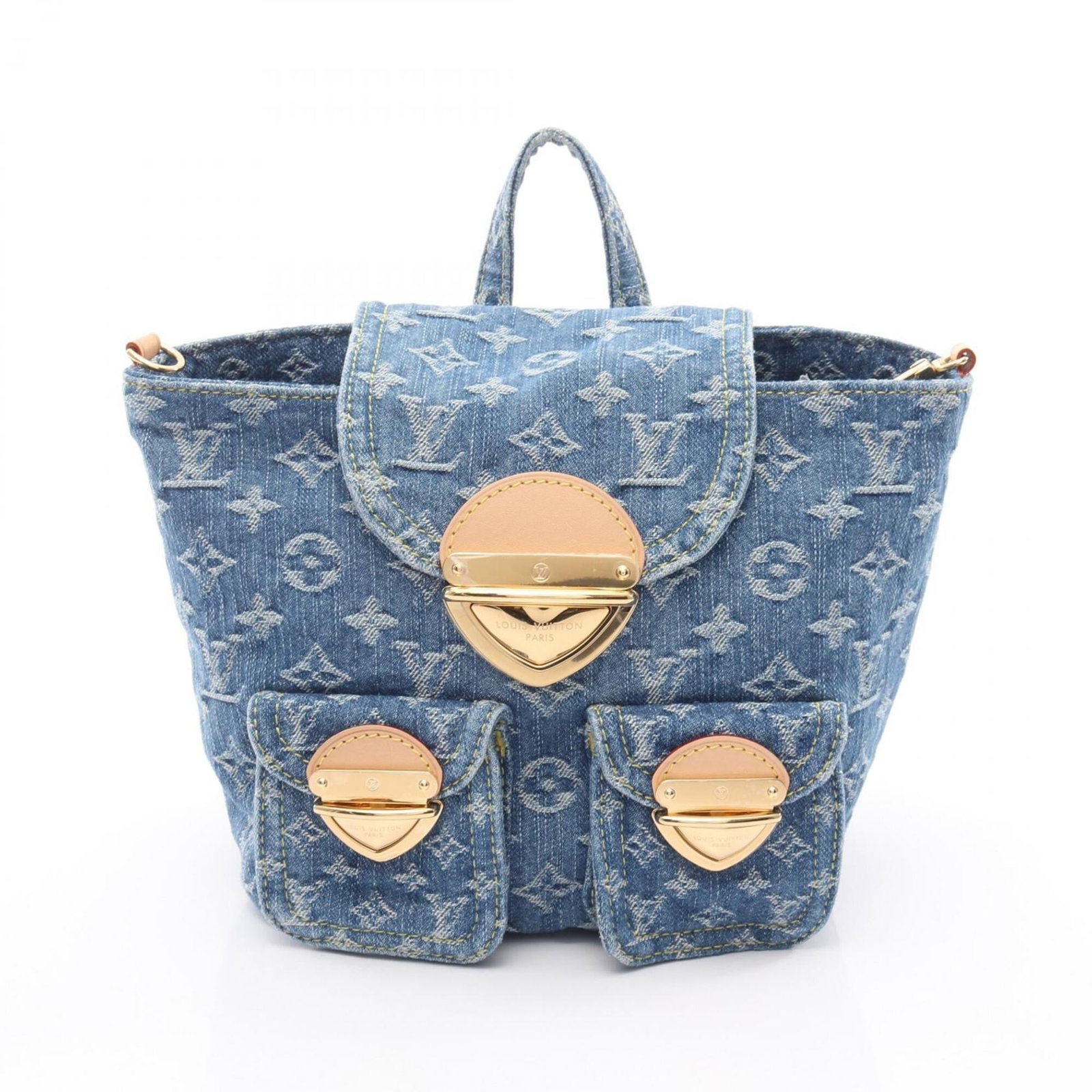 Handbag Backpack Denim Leather Louis Vuitton: Handbag Backpack Denim Leather Louis Vuitton Denim and leather blend in a classic Louis Vuitton design, with a blue color that adds a touch of sophistication. This backpack measures 20cm x 17cm x 12cm