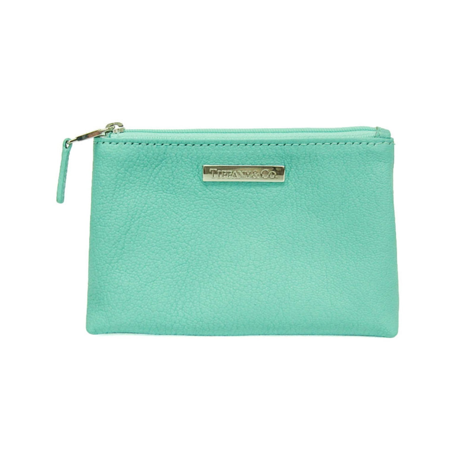 Pouch Leather: Pouch Leather Tiffany blue leather pouch with a sturdy zipper closure, measuring 10cm x 15cm x 4cm and weighing 180g. Made from high-quality leather, this compact design makes it perfect for everyday 