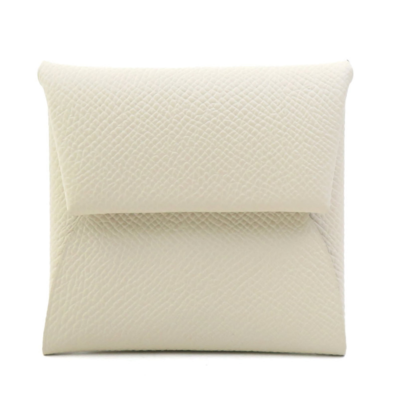 Hermes Coin Purse/ Coin Case Epsom Leather: Hermes Coin Purse/ Coin Case Epsom Leather Epsom leather coin purse/coin case from Hermes, crafted in France. This compact and elegant accessory features white Epsom leather with a size of 8cm x 8cm x