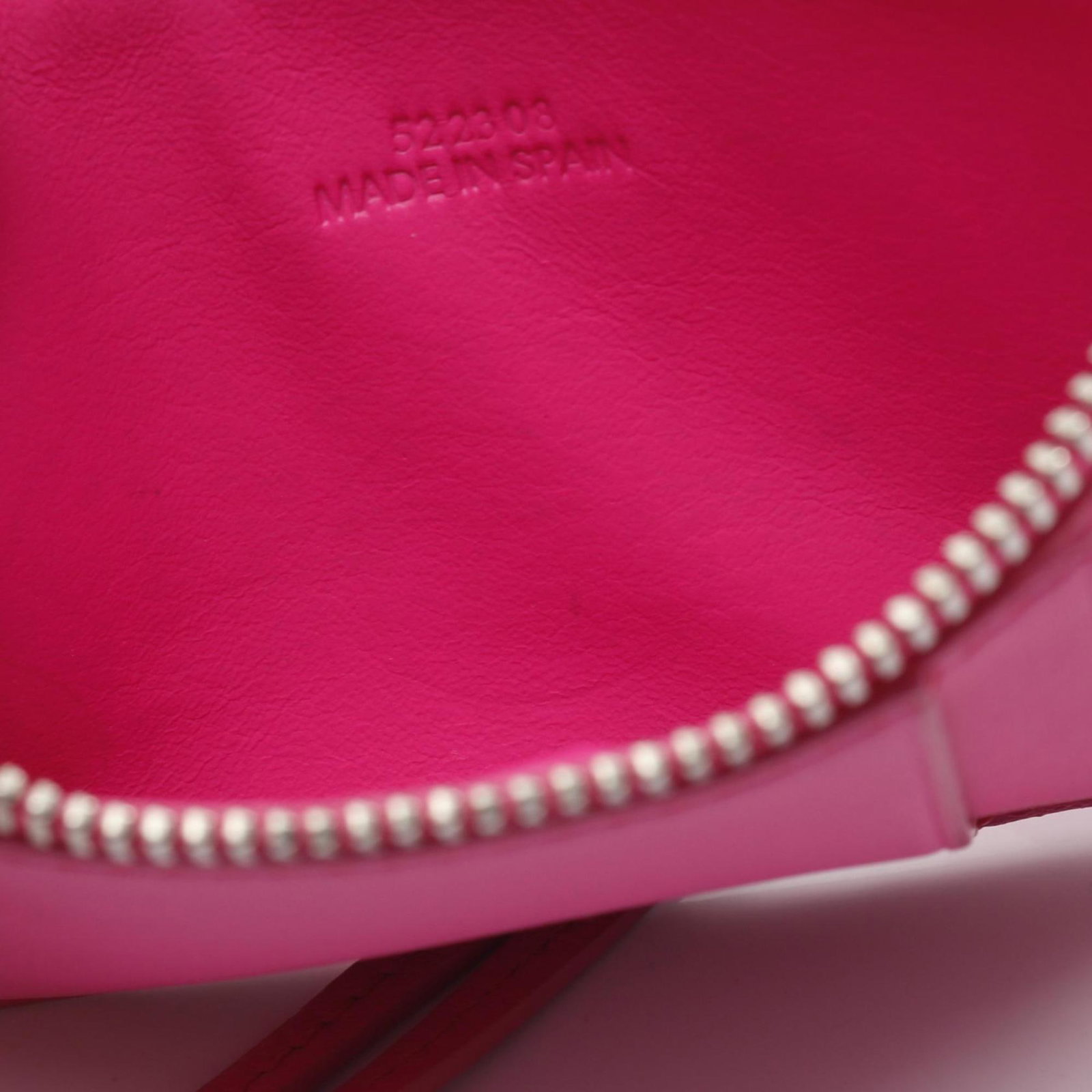 Card case leather from Loewe - 6
