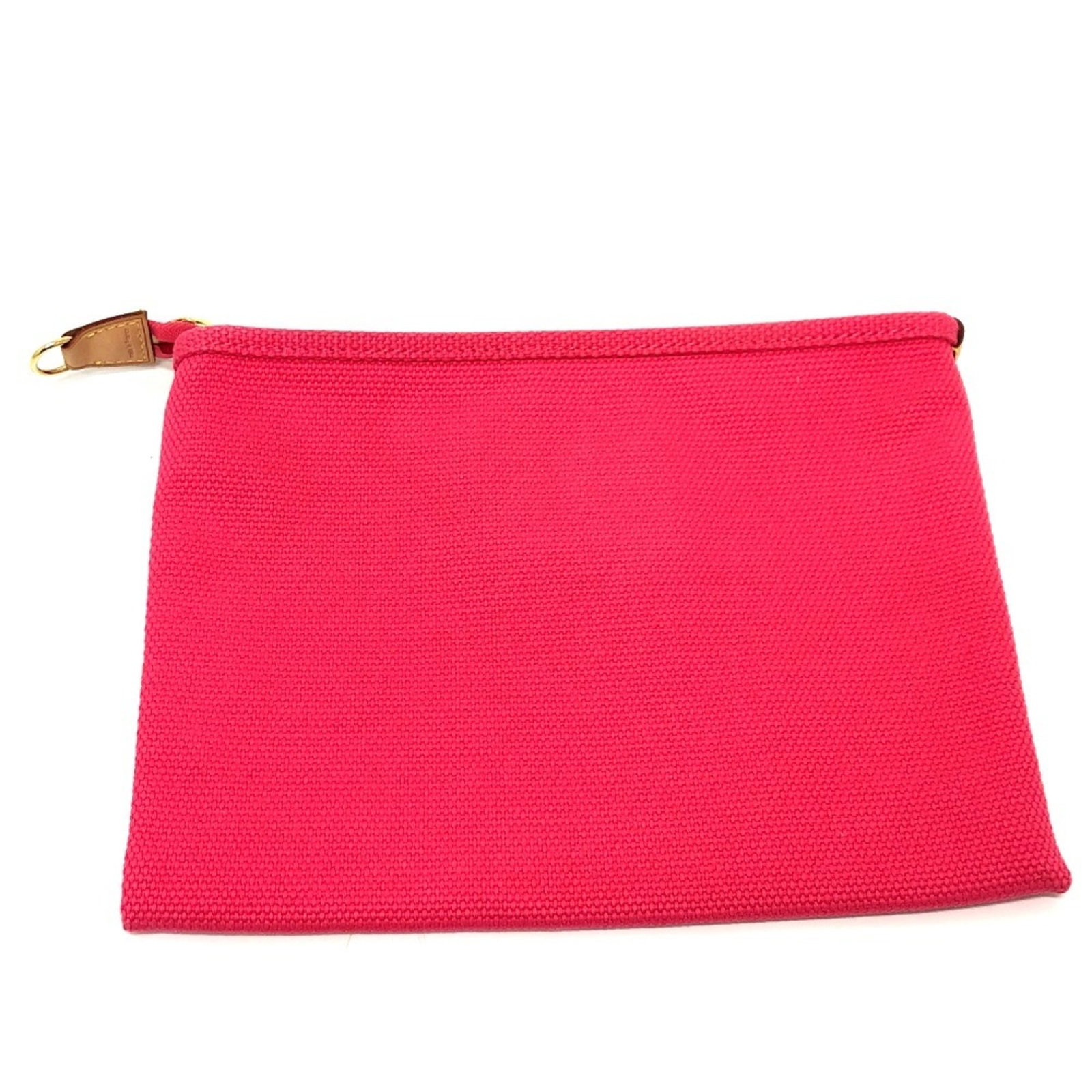 Louis Vuitton Clutch Bag Pochette Pouch Canvas: Louis Vuitton Clutch Bag Pochette Pouch Canvas This Louis Vuitton Clutch Bag Pochette Pouch in Rose pink features a canvas material and gold hardware, presenting a stylish and elegant design. The bag