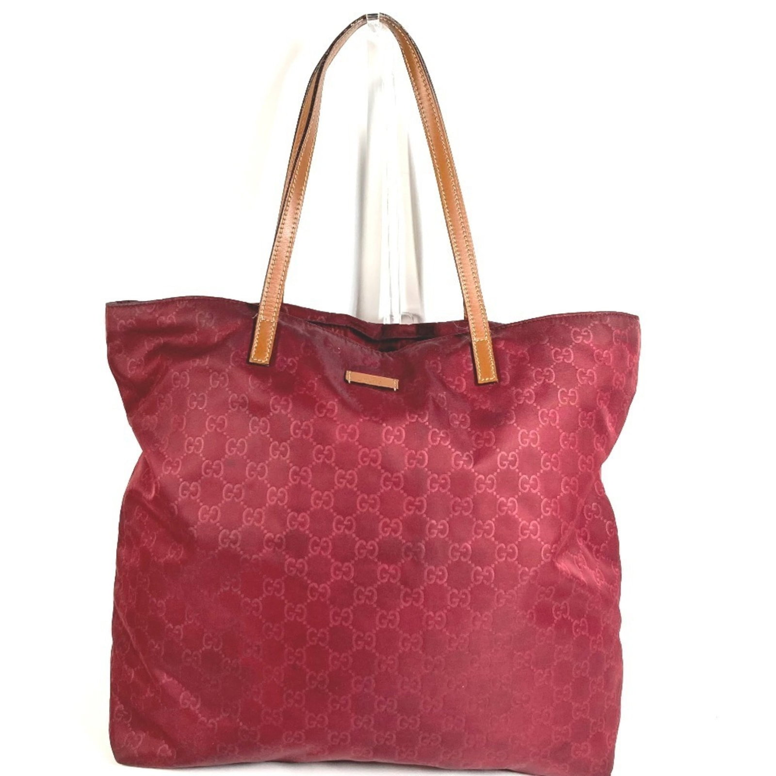 Nylon leather tote bag handbag shoulder bag: Nylon leather tote bag handbag shoulder bag Nylon leather tote bag with bold red color, combining durable nylon and high-quality leather materials. Measuring 36cm x 42cm x 12cm, this stylish shoulder 