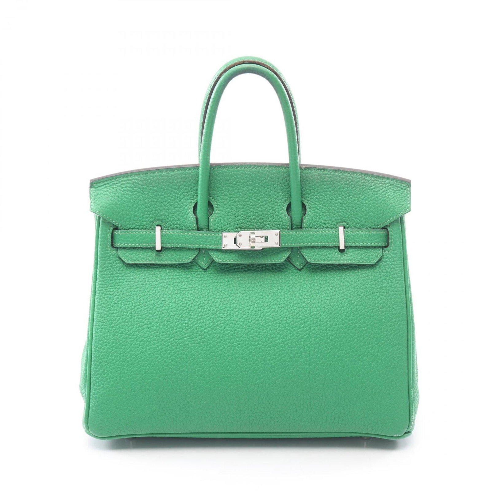 Togo Leather Handbag Hermes: Togo Leather Handbag Hermes Togo leather handbags are known for their supple, pebbled texture and rich green color. This particular bag features the iconic Togo leather material in a vibrant green hue